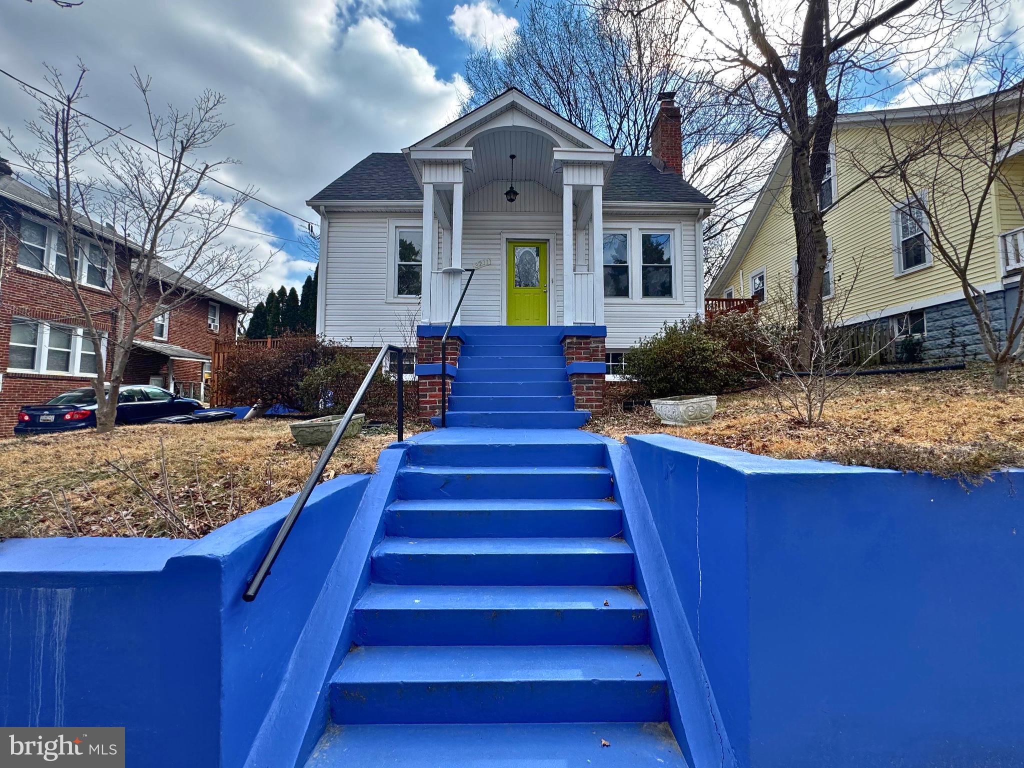 MOUNT RAINIER - Residential Lease