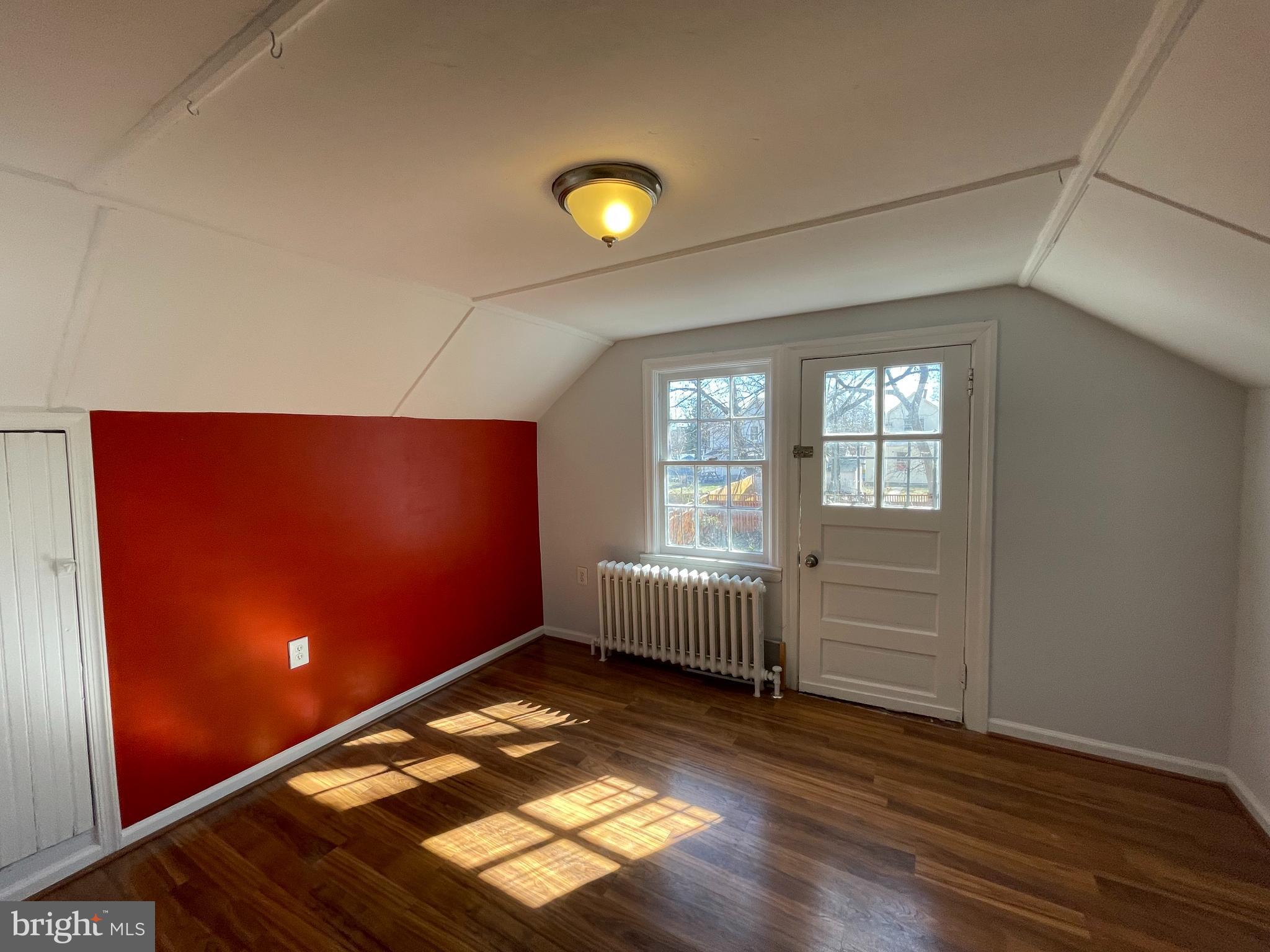 MOUNT RAINIER - Residential Lease