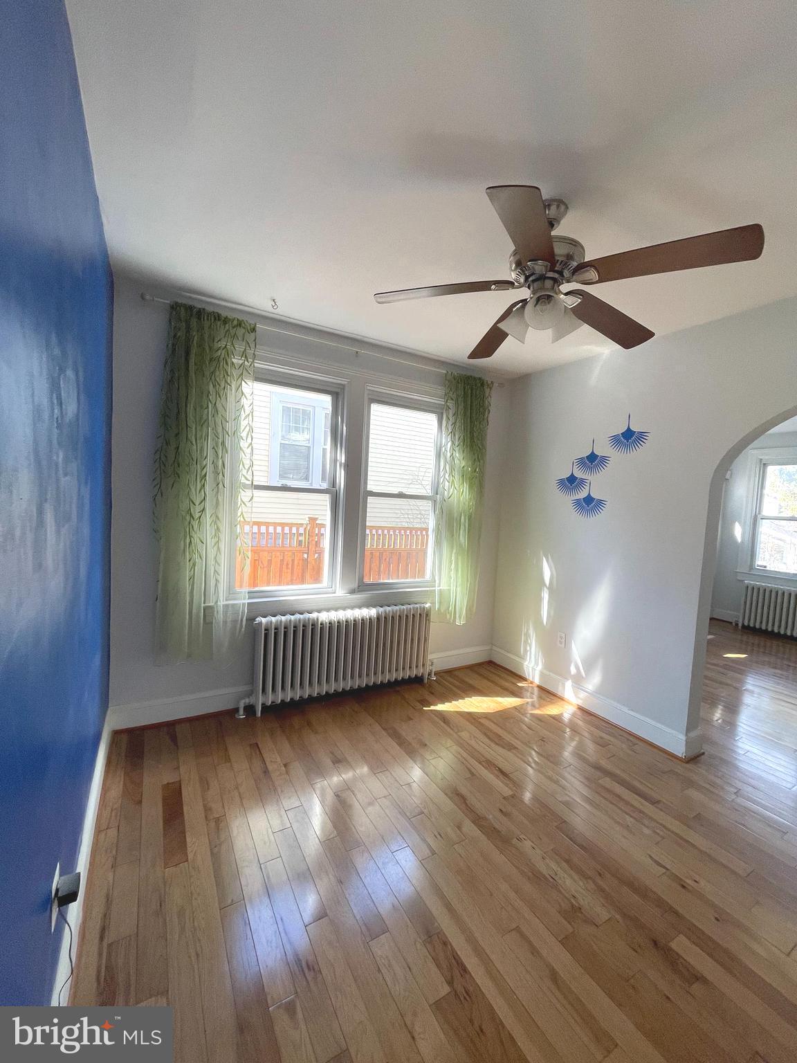 MOUNT RAINIER - Residential Lease