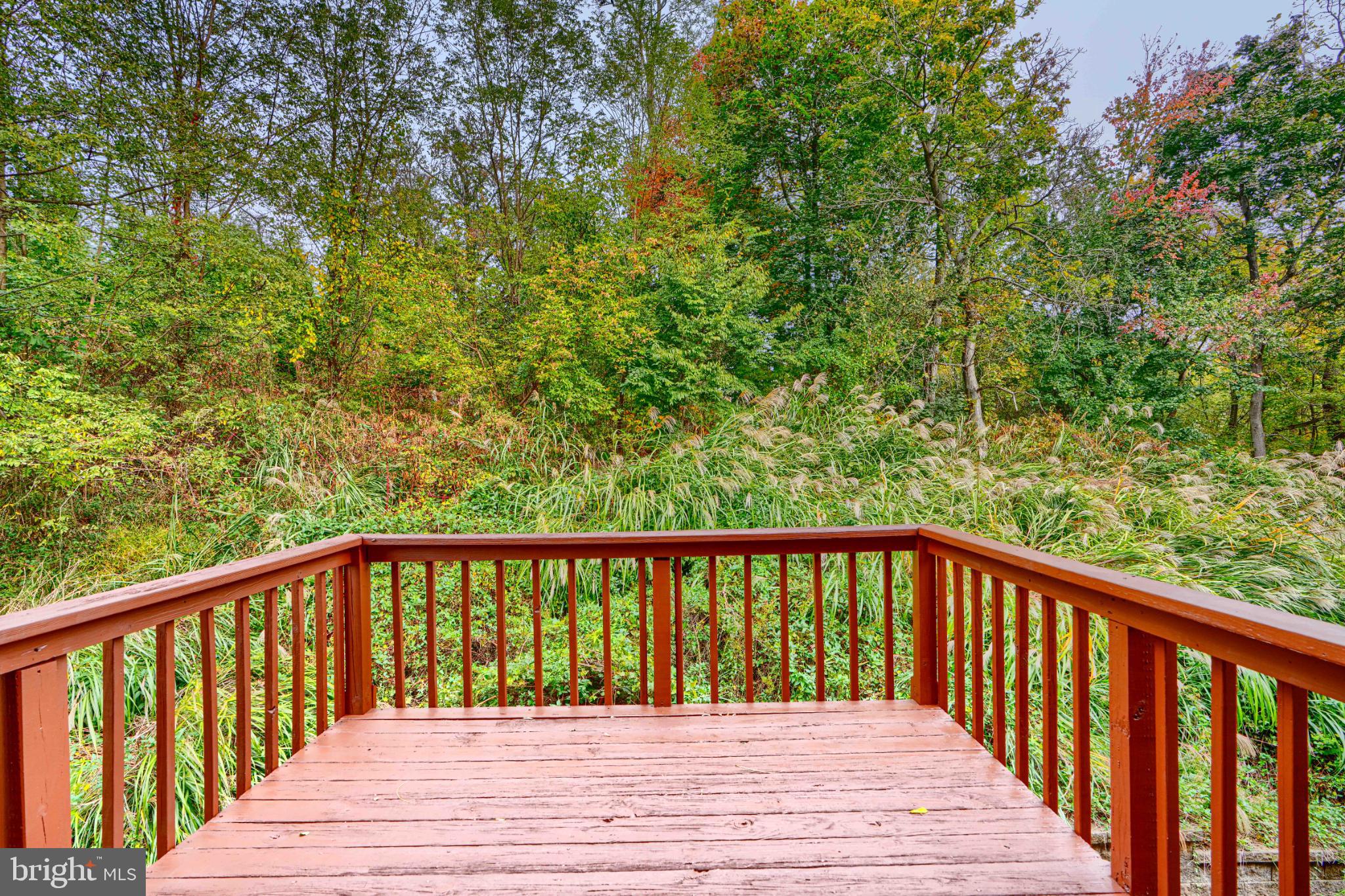 TOWN CENTER - Residential Lease