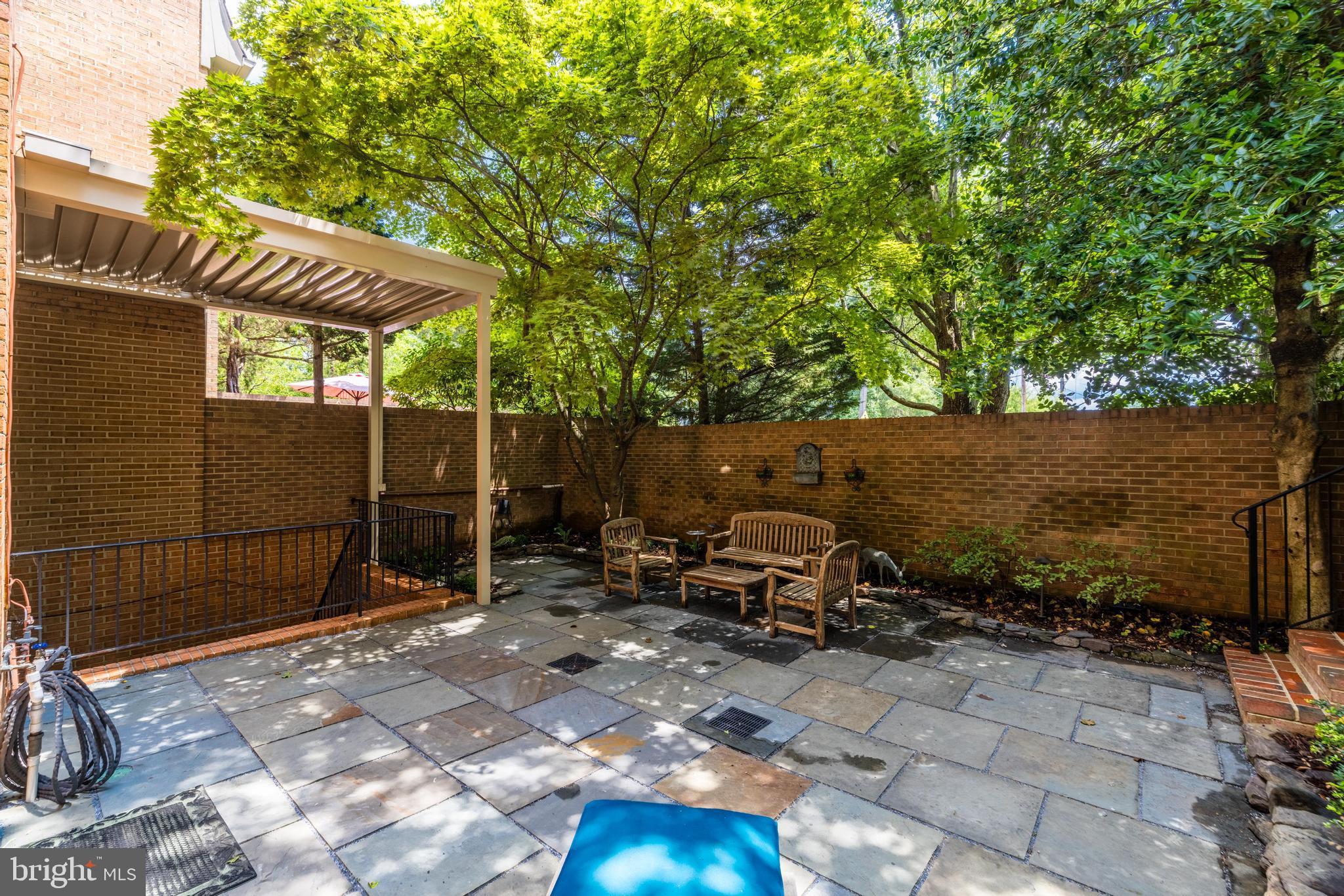 THE GLEBE - Residential