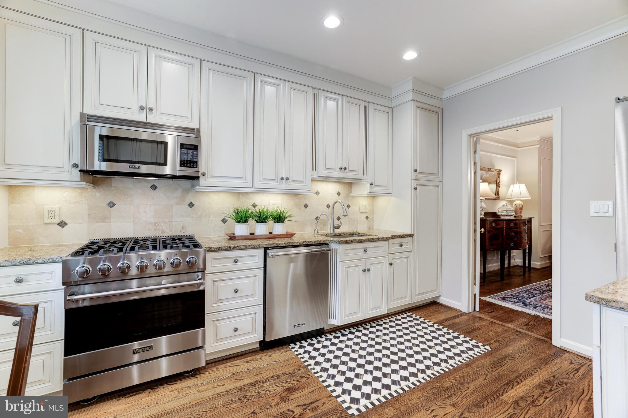 THE GLEBE - Residential