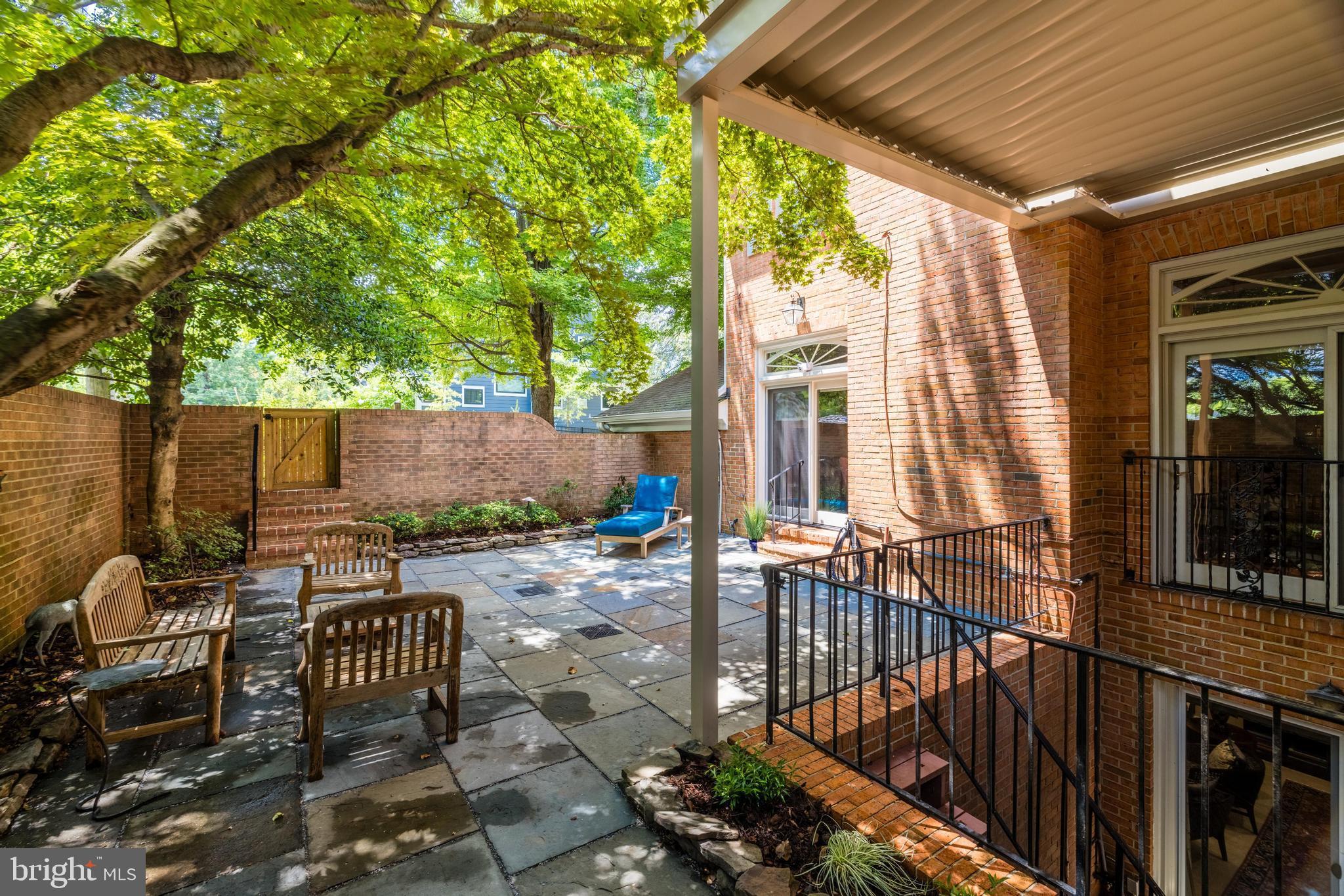 THE GLEBE - Residential