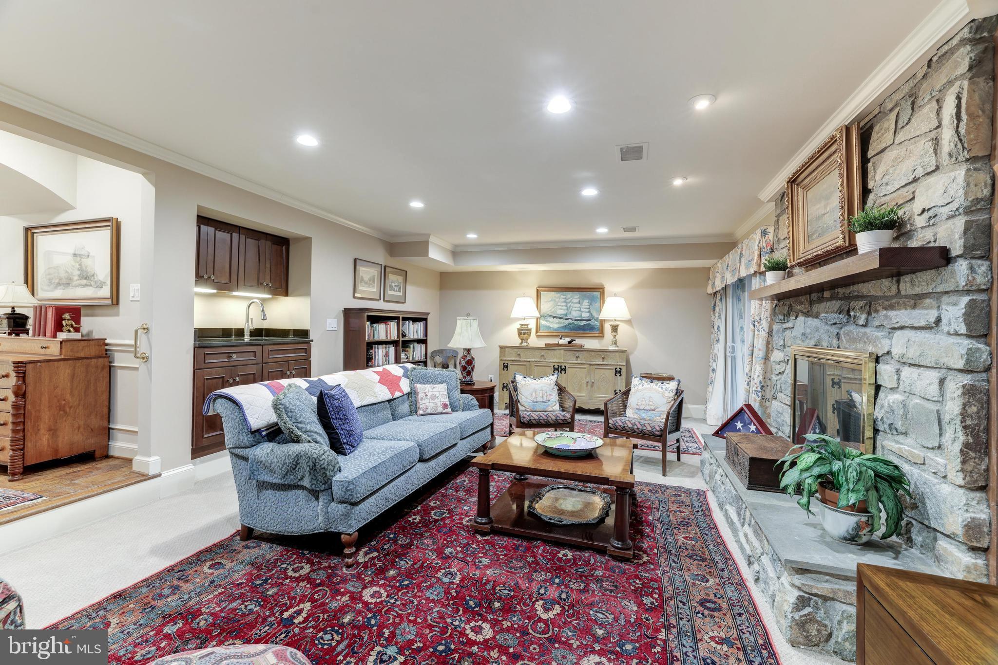 THE GLEBE - Residential