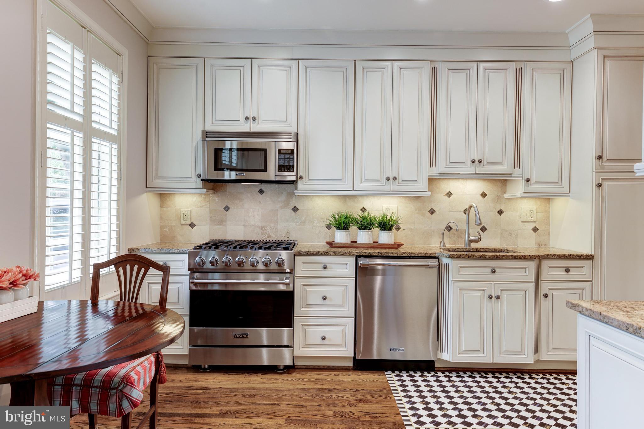 THE GLEBE - Residential