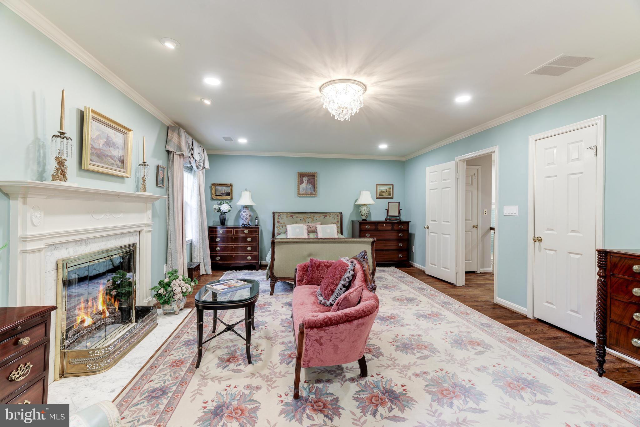 THE GLEBE - Residential