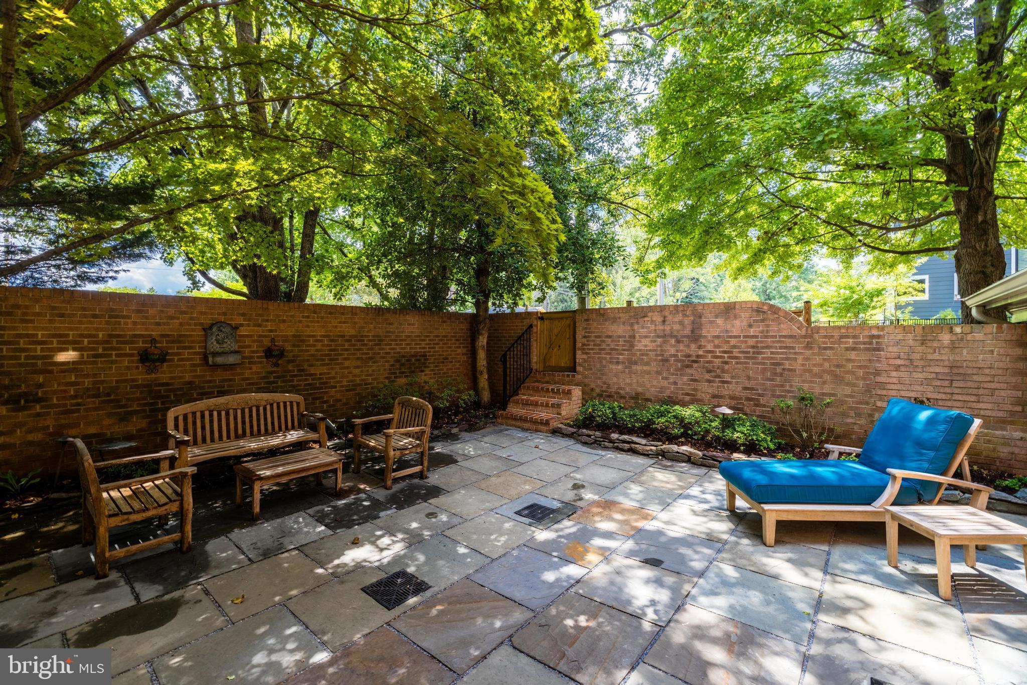 THE GLEBE - Residential