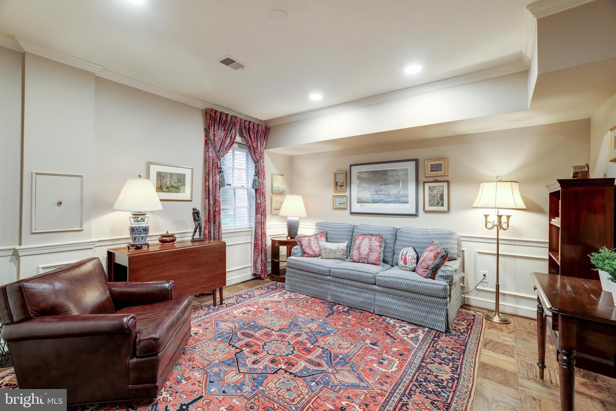 THE GLEBE - Residential