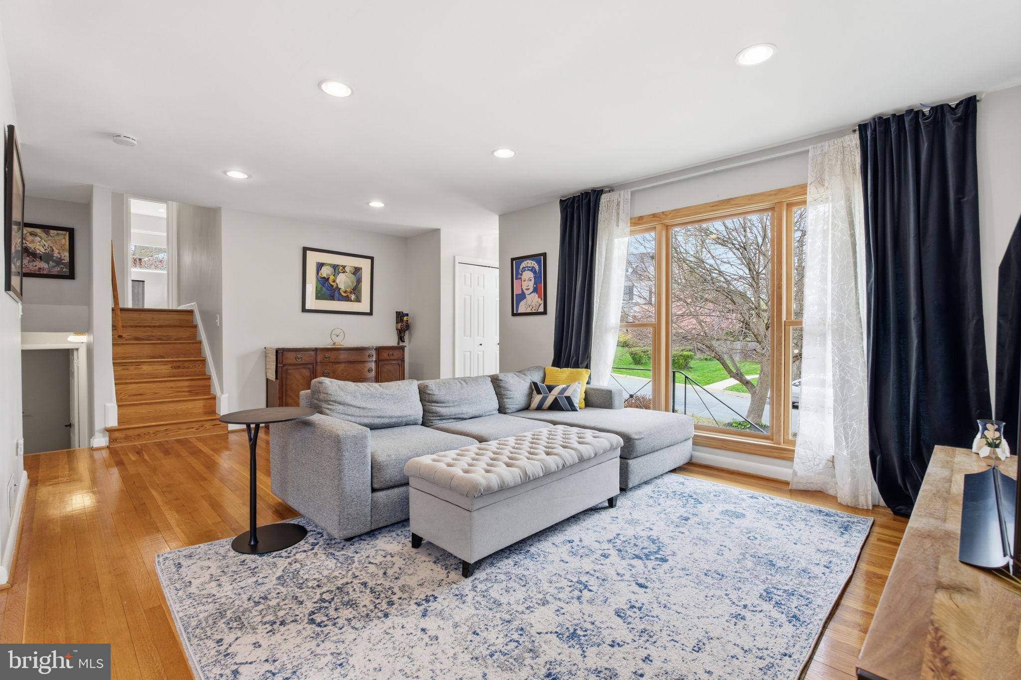 COHASSET - Residential