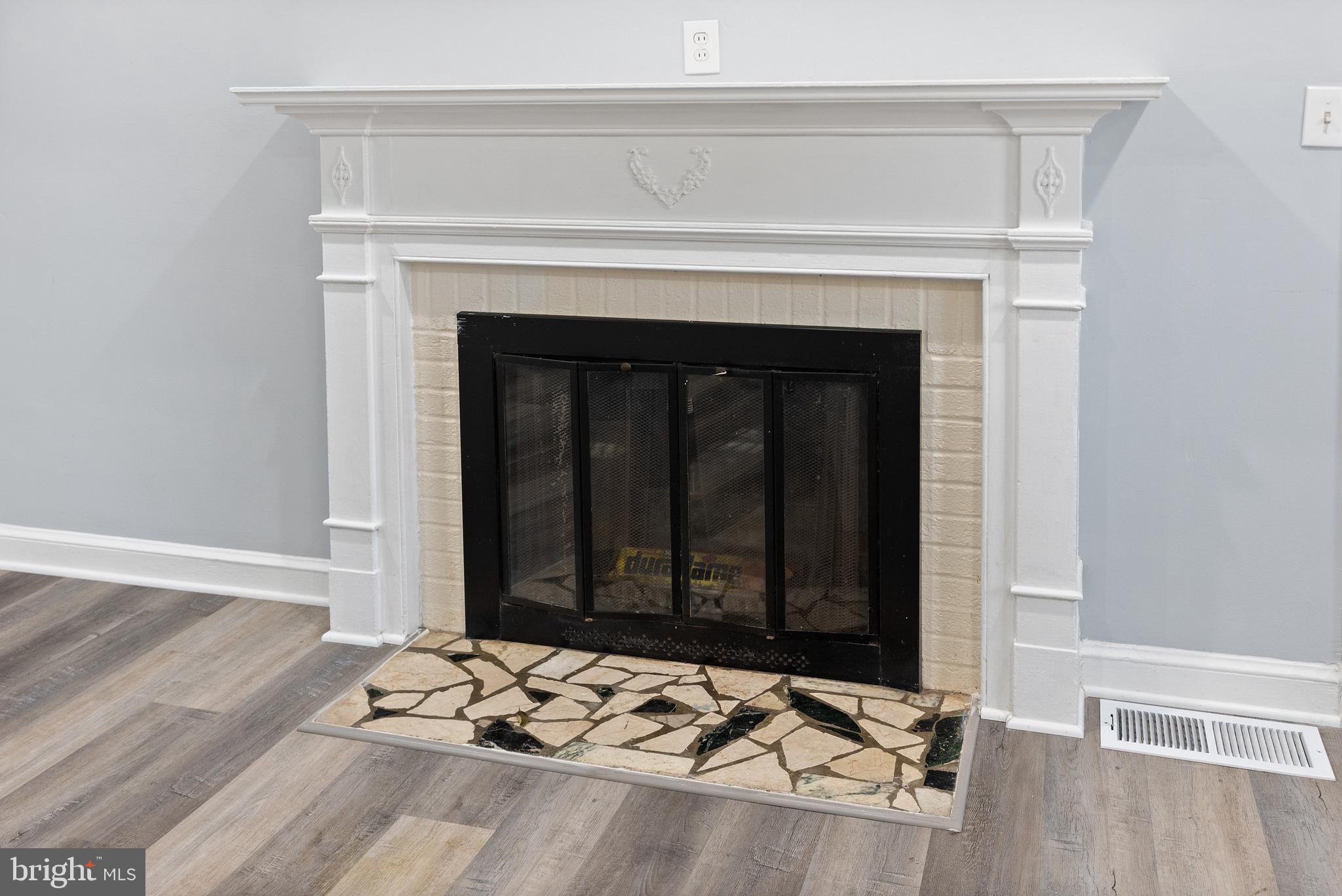 AVONDALE TERRACE - Residential