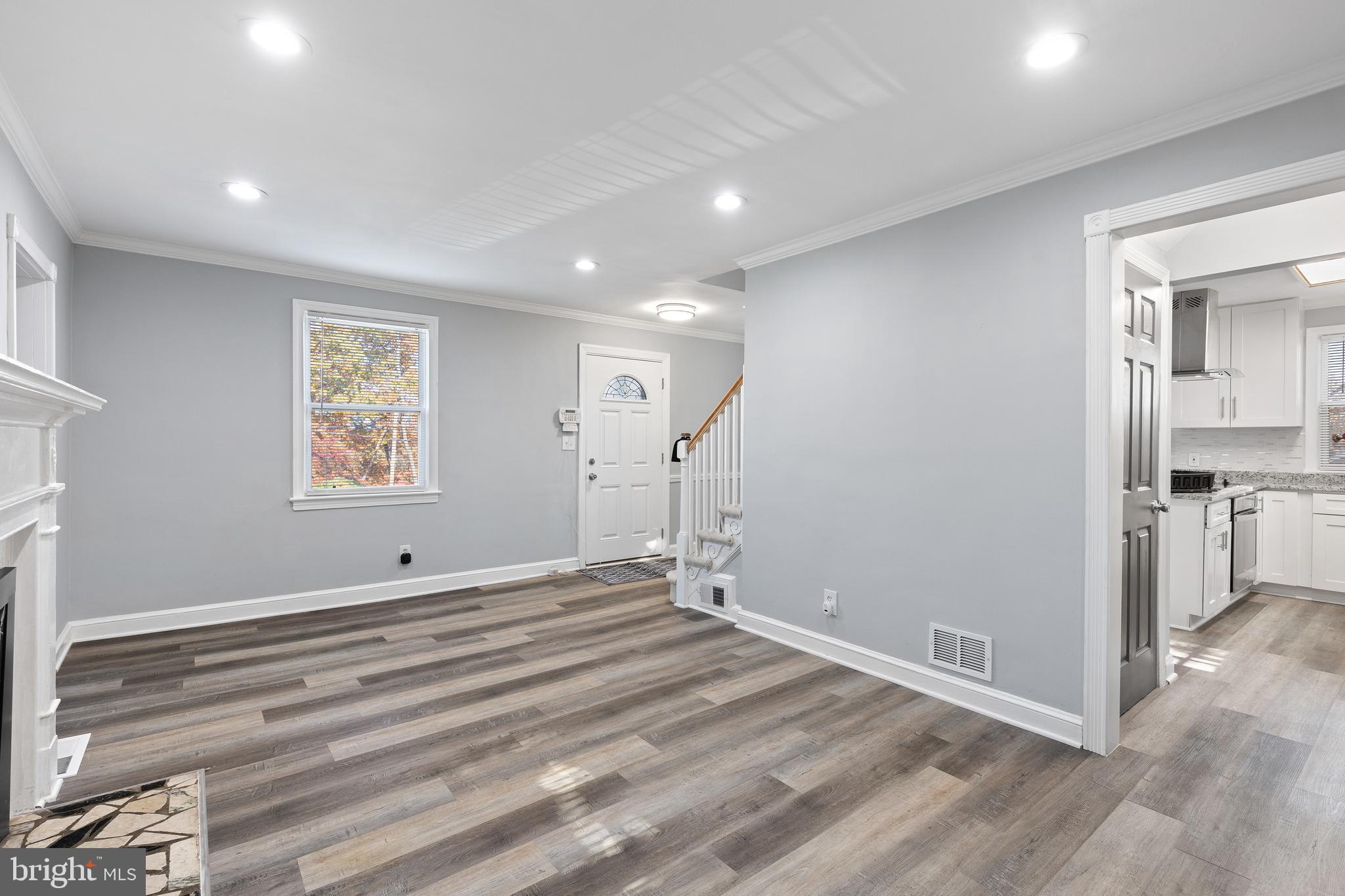 AVONDALE TERRACE - Residential