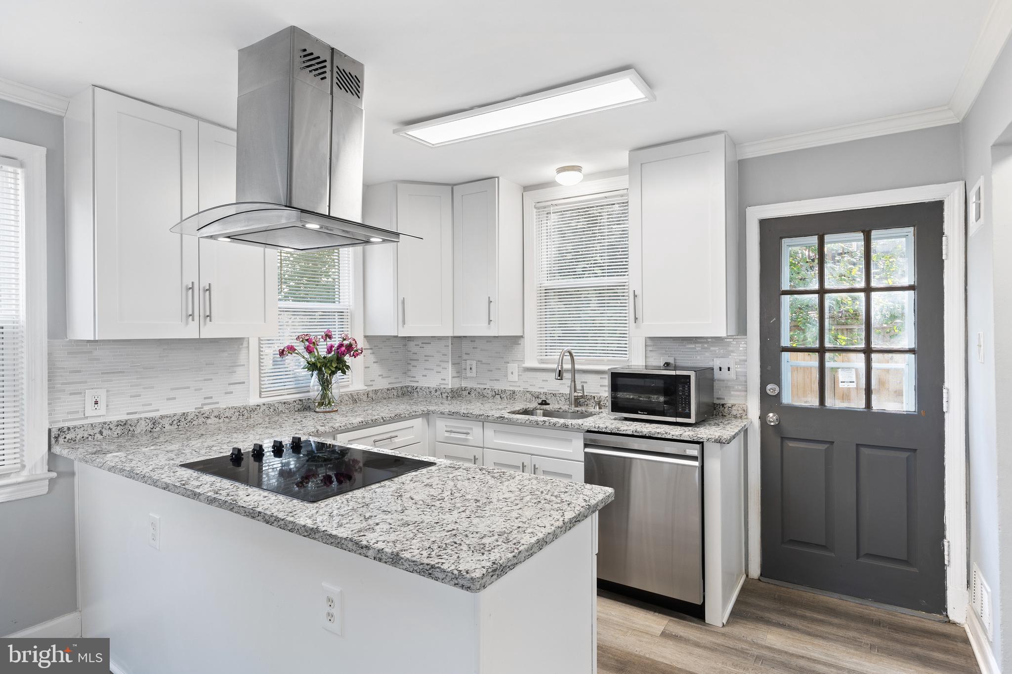 AVONDALE TERRACE - Residential