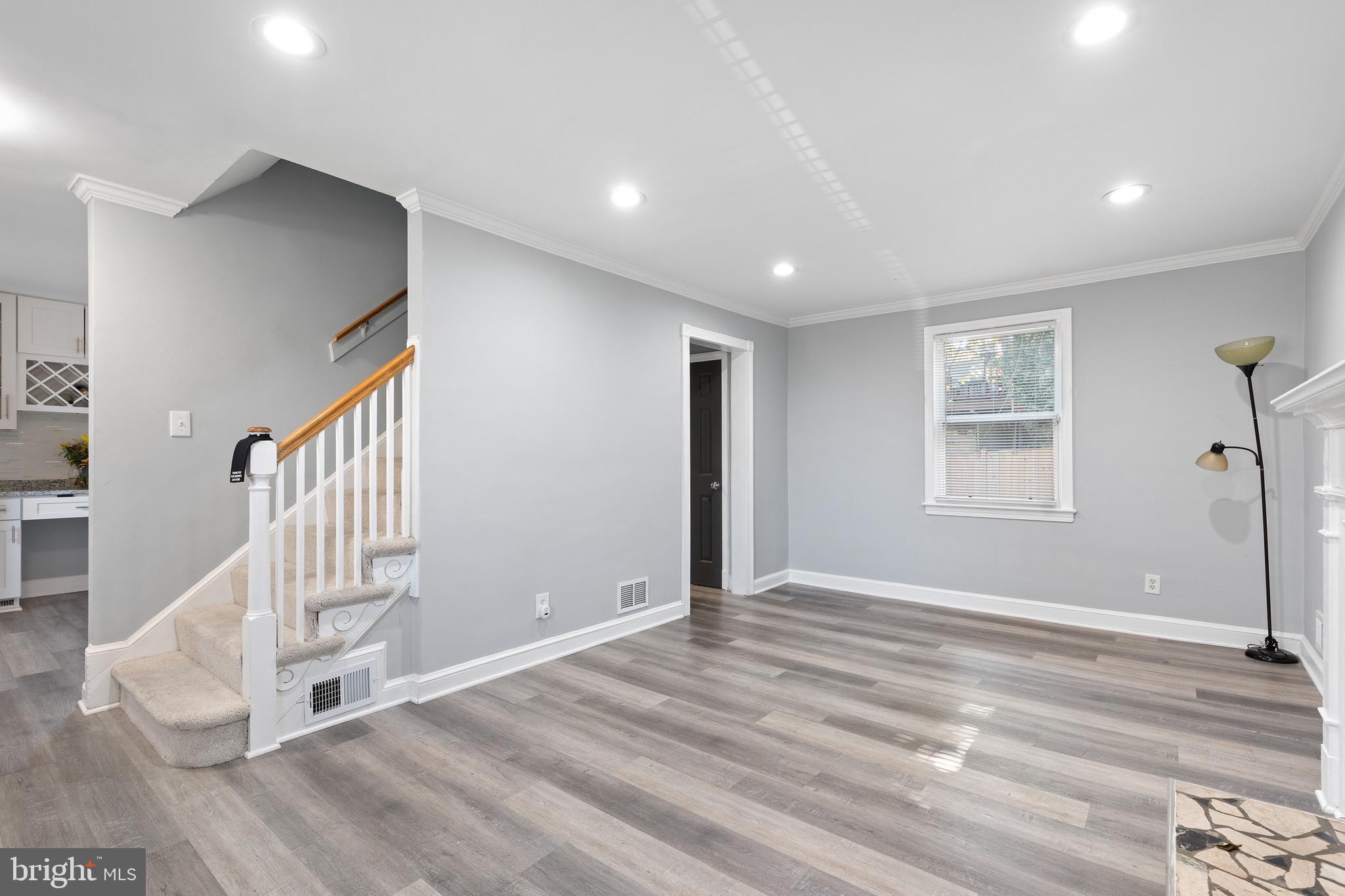 AVONDALE TERRACE - Residential