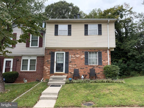 Photo of 15094 Cardin Place, WOODBRIDGE, VA 22193 (MLS # VAPW2131166)