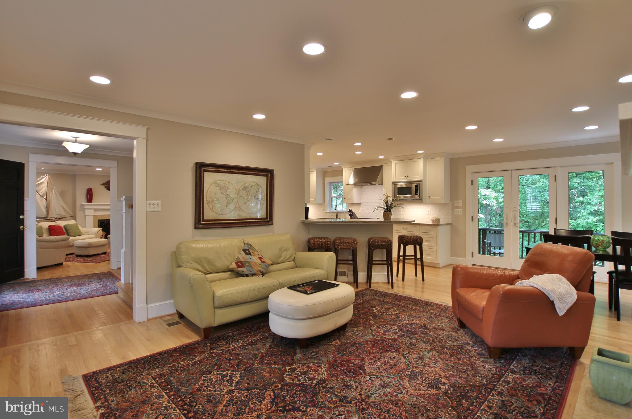 BROYHILL FOREST - Residential