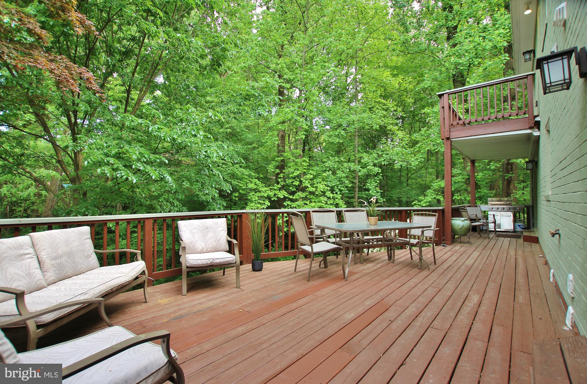 BROYHILL FOREST - Residential