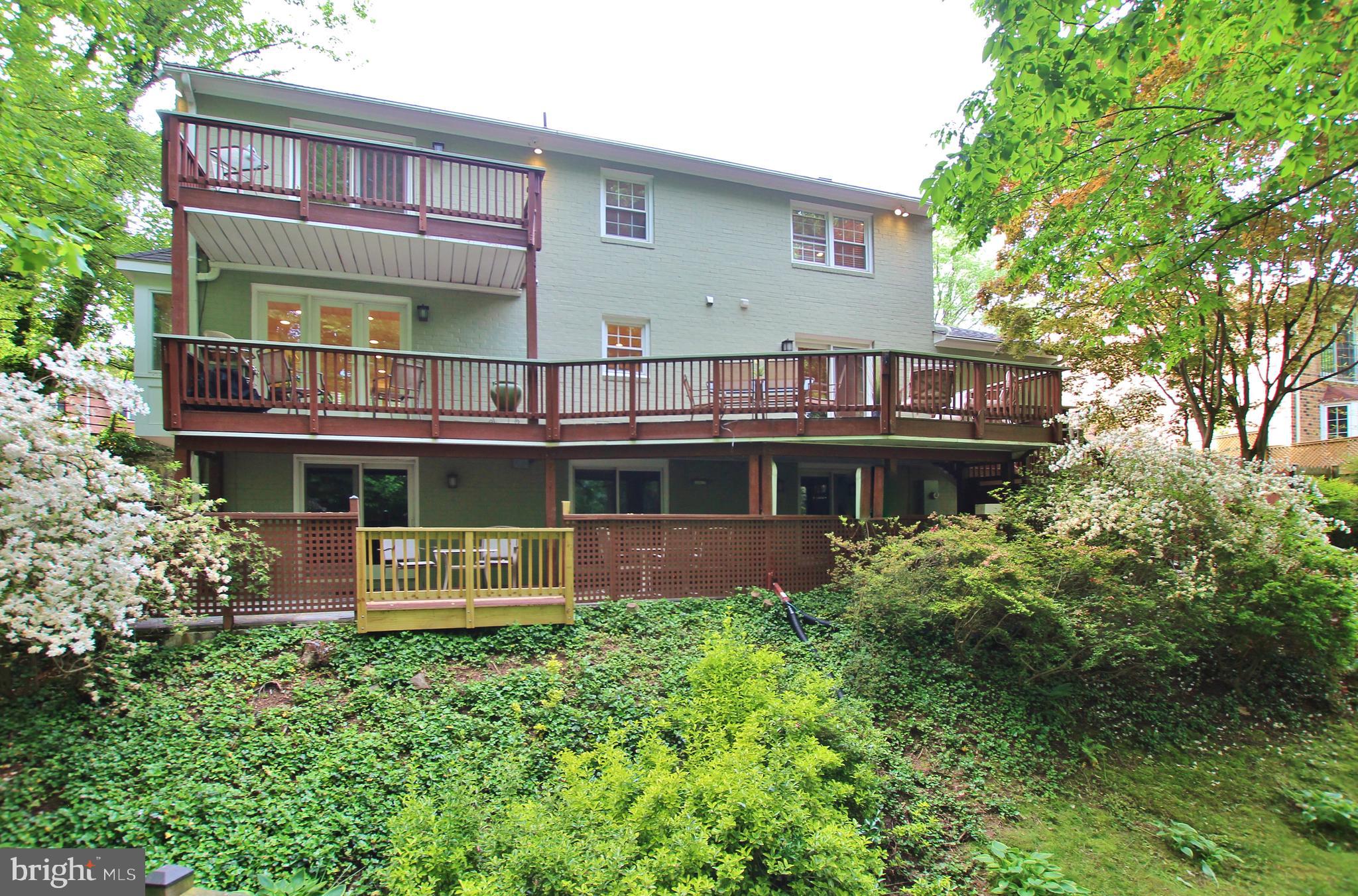 BROYHILL FOREST - Residential