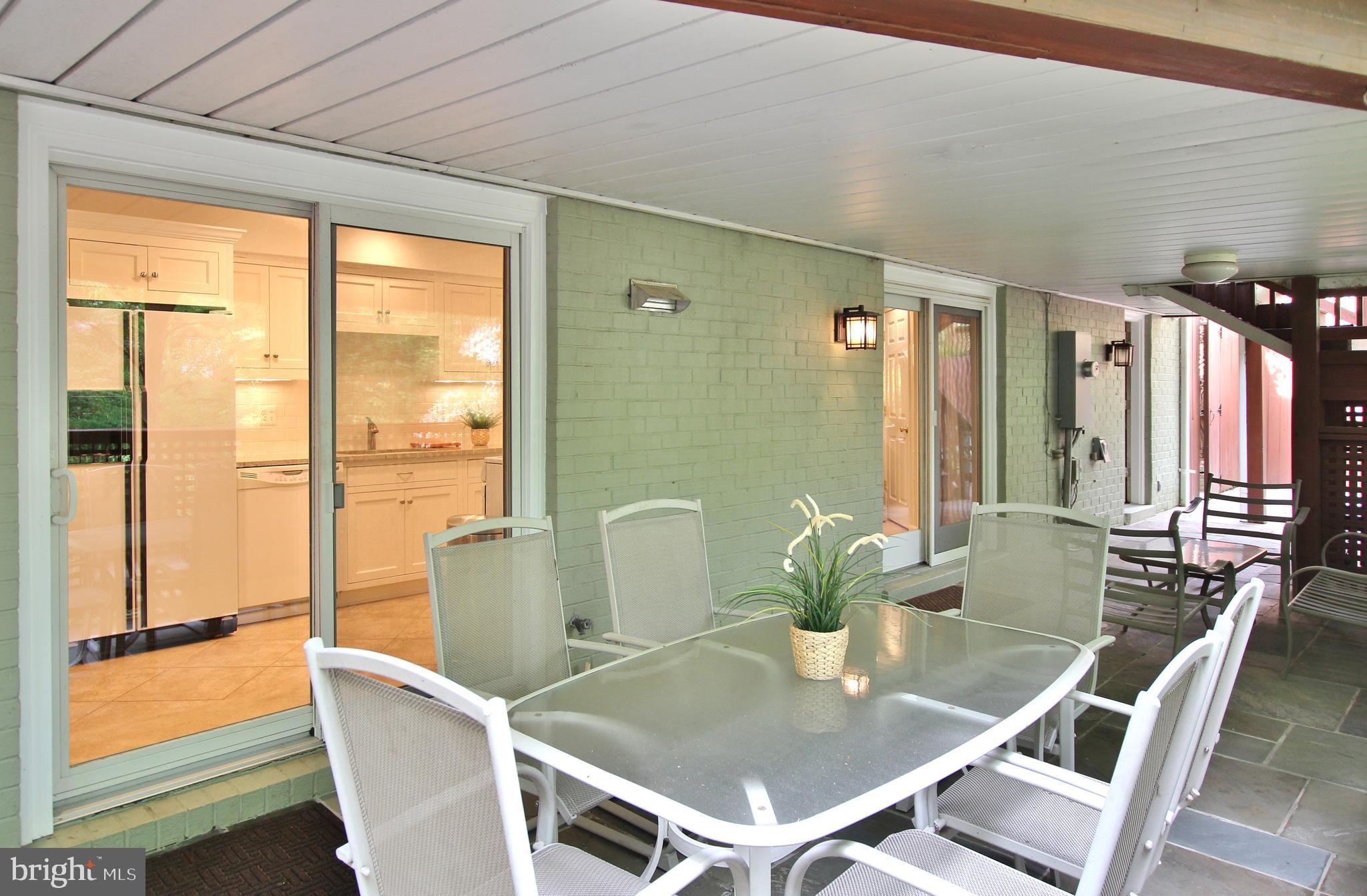 BROYHILL FOREST - Residential