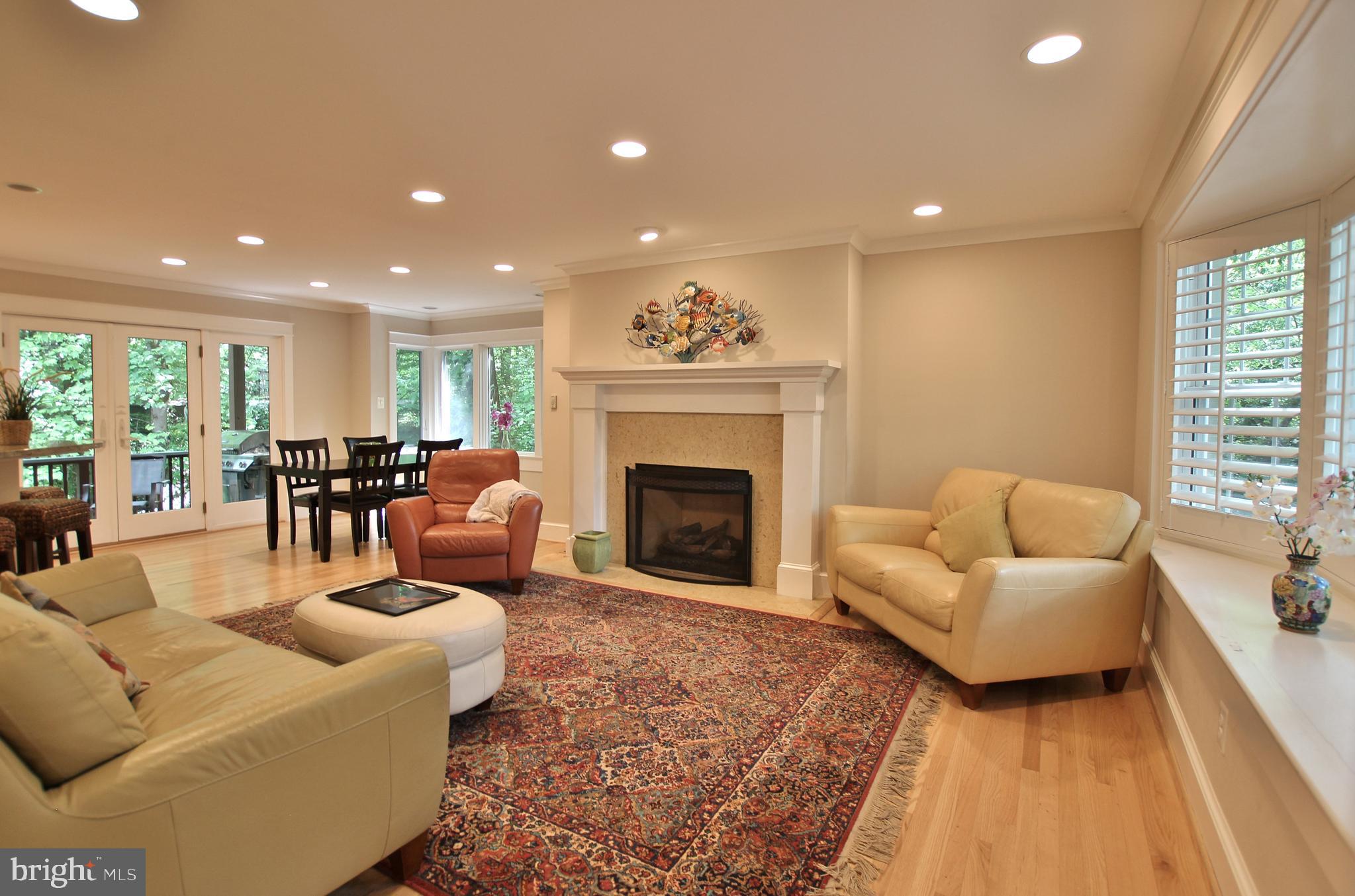 BROYHILL FOREST - Residential