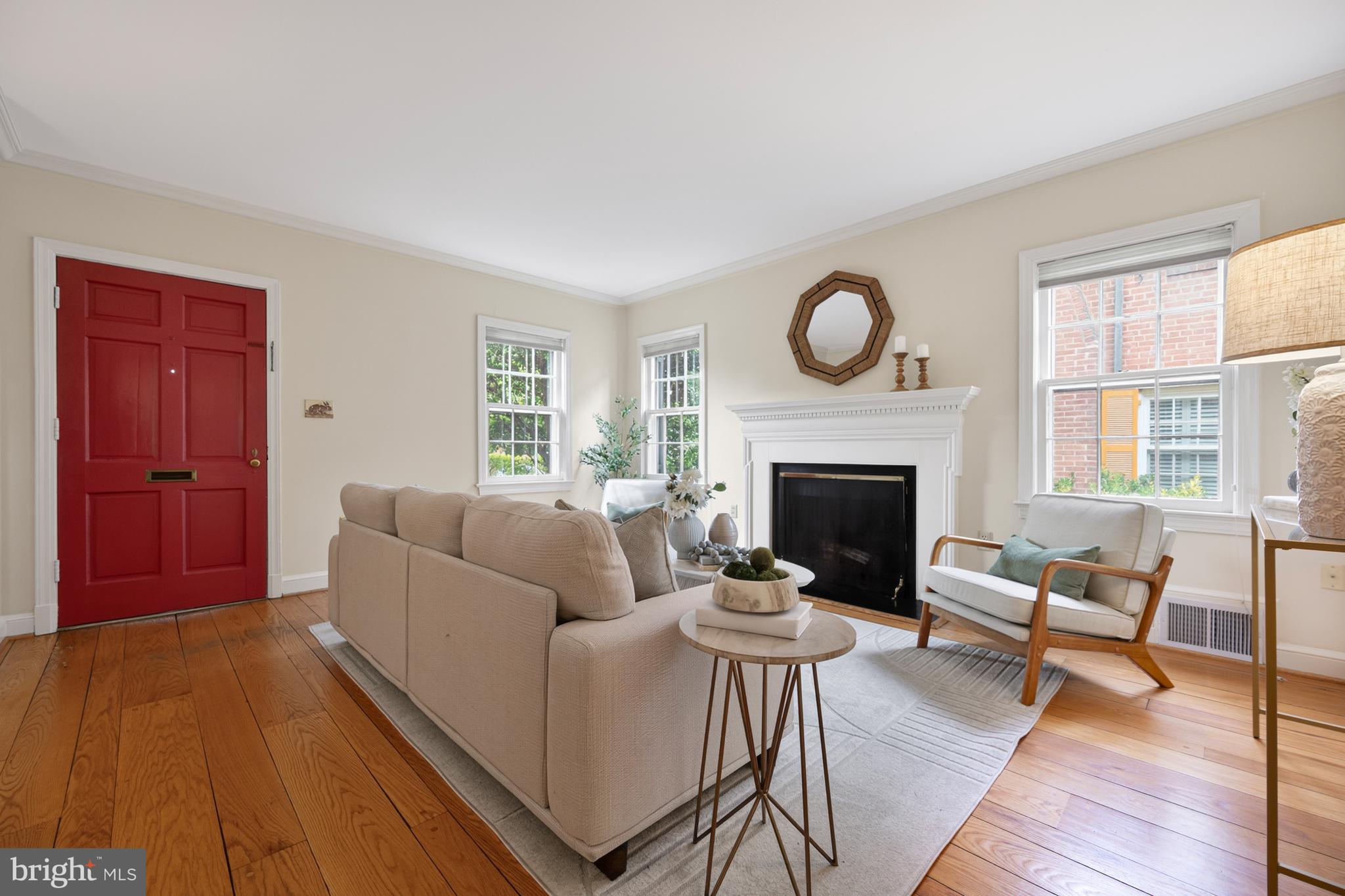 YATES GARDENS - Residential