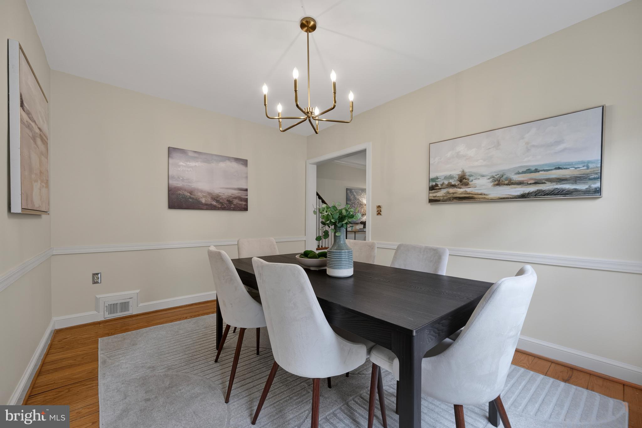 YATES GARDENS - Residential