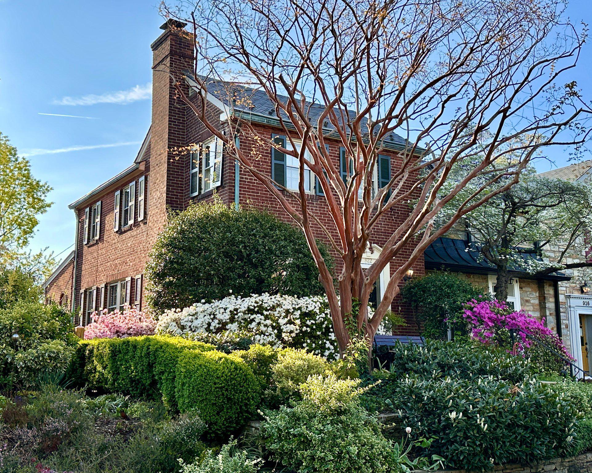 YATES GARDENS - Residential