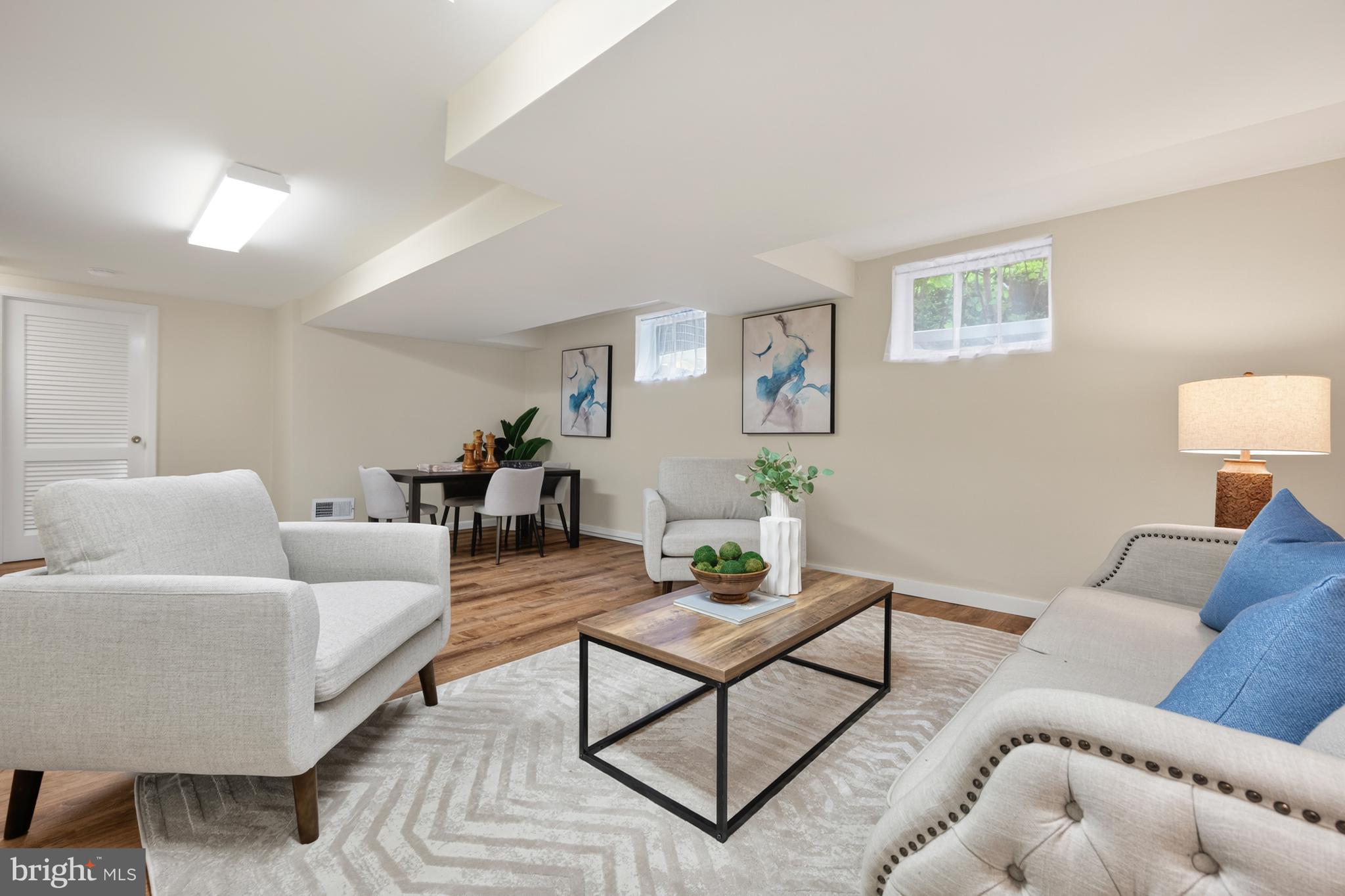 YATES GARDENS - Residential
