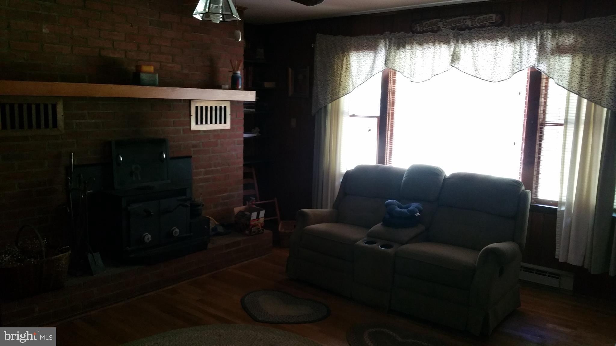 FAIRVIEW HEIGHTS - Residential Lease