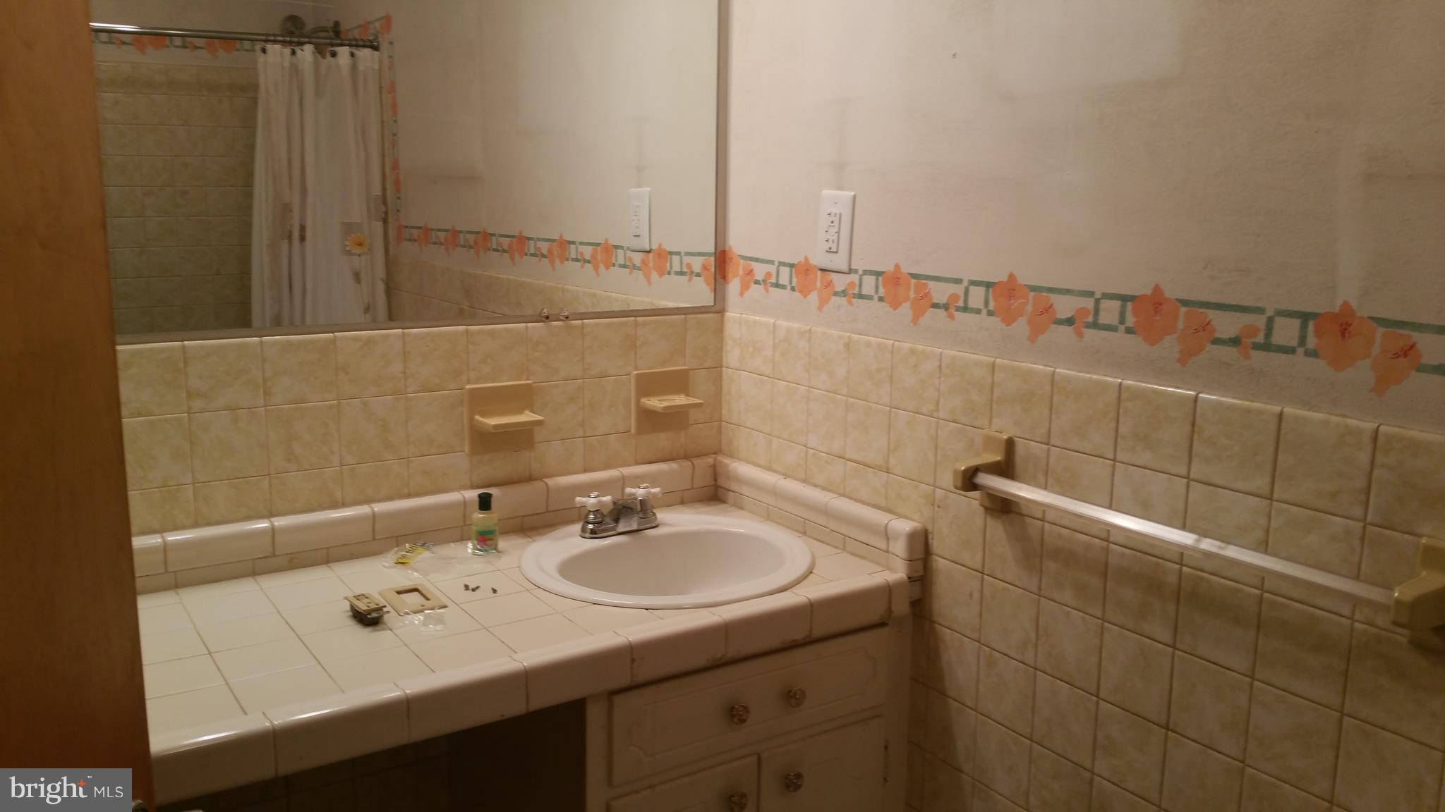 FAIRVIEW HEIGHTS - Residential Lease