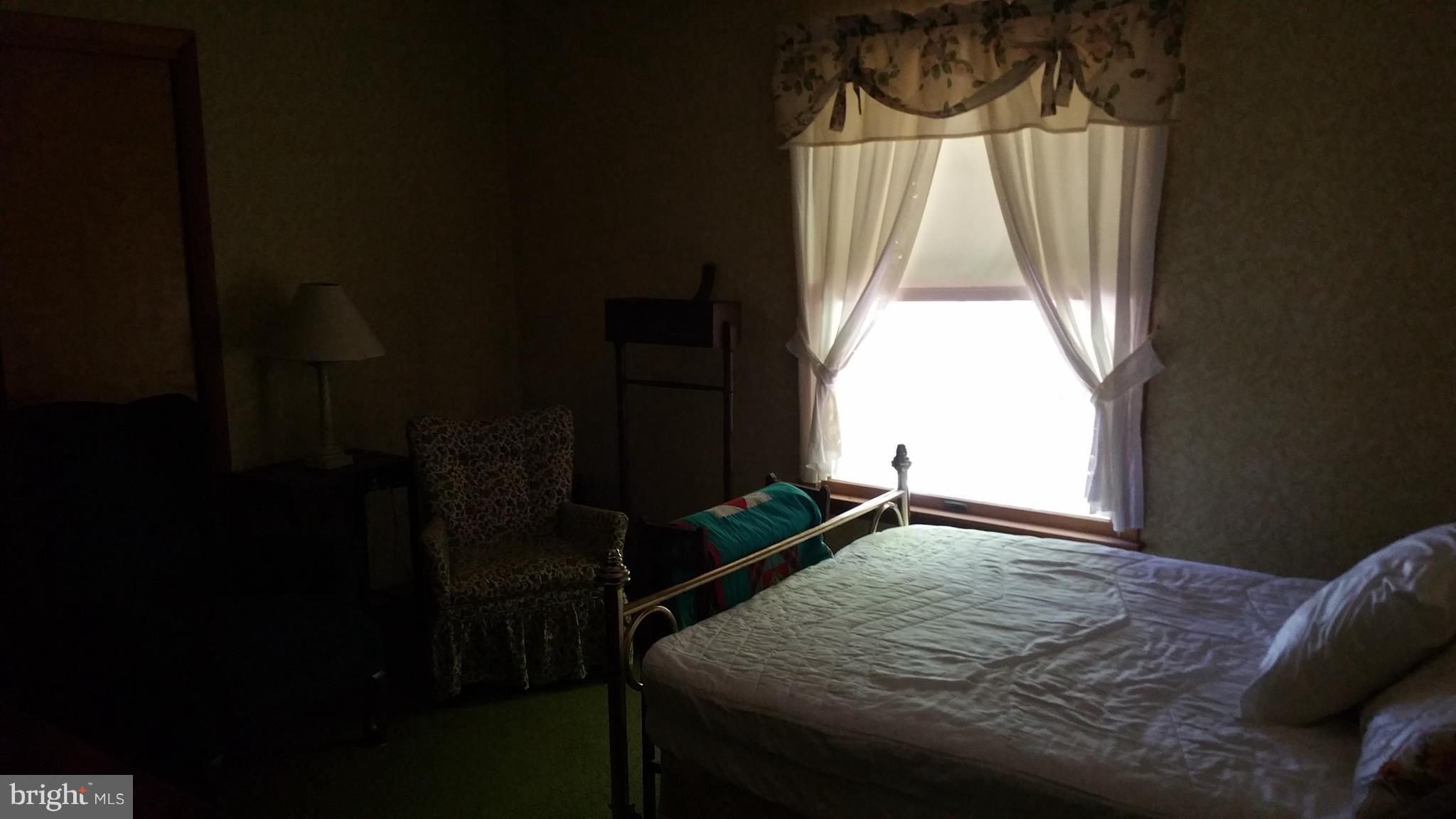 FAIRVIEW HEIGHTS - Residential Lease