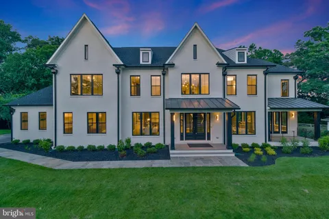 1321 Hunter Mill Road, Vienna, VA MLS: VAFX2223614