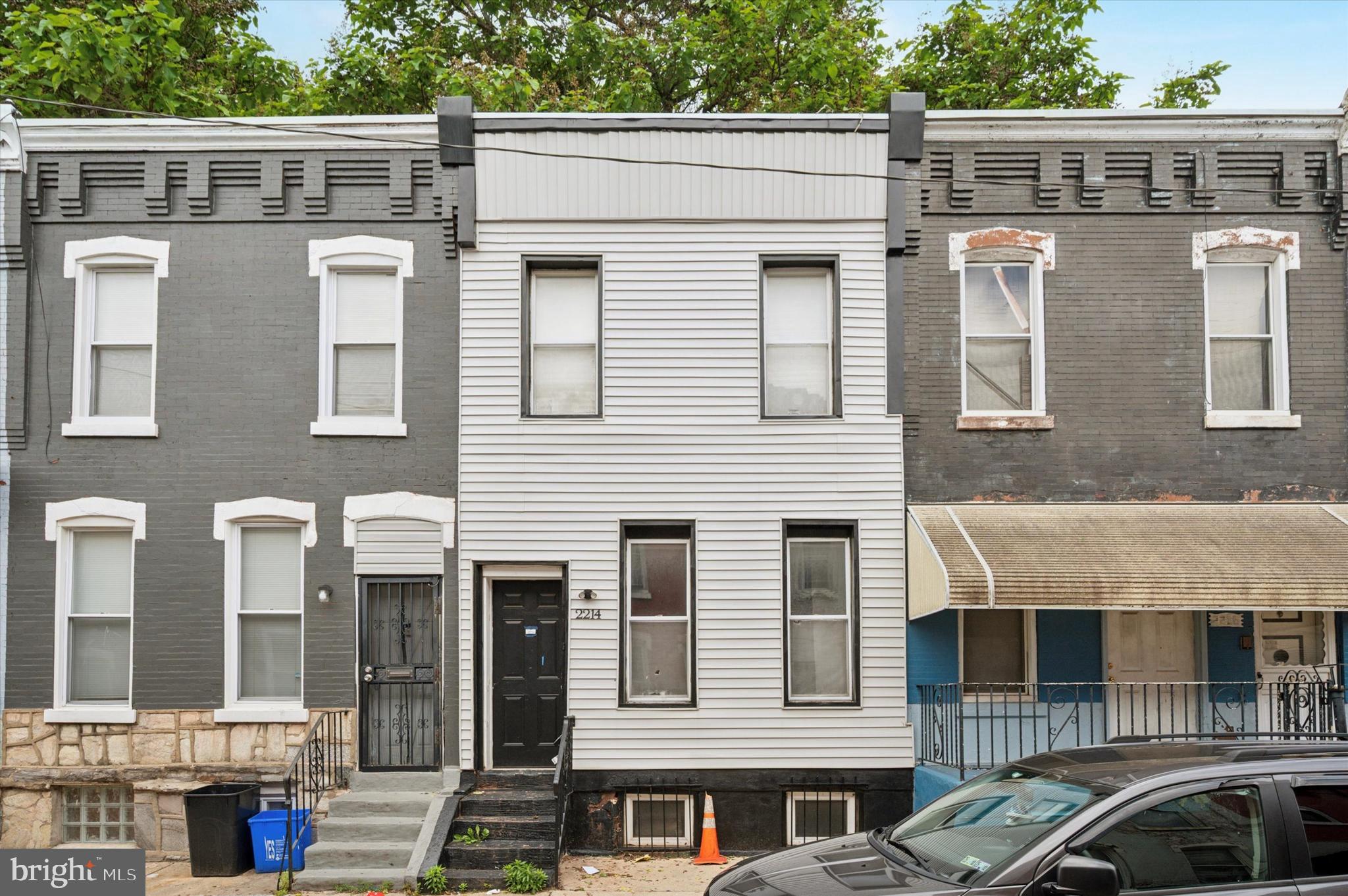 Welcome to 2214 N Cleveland St!
This newly renovated home near Temple is exactly what you’re looking for. Enter the home with wood-like flooring throughout. Freshly painted walls bring so much coziness and extra brightness along with the natural light.
The first floor is a lovely open floor plan flowing from living to dining room, with a brand new kitchen and half bath beyond.
With 3 beds and 1.5 baths, what more can you ask for? The second floor hosts a large Primary bedroom, spacious 2nd bedroom with ample closet space, and a third room perfect for bedroom, home office, or even a yoga studio. Rounding out the 2nd floor is the renovated full bathroom which has a bathtub where you can enjoy a warm bath after a long day.
Hurry now, you don’t want to miss this! Schedule your showing!