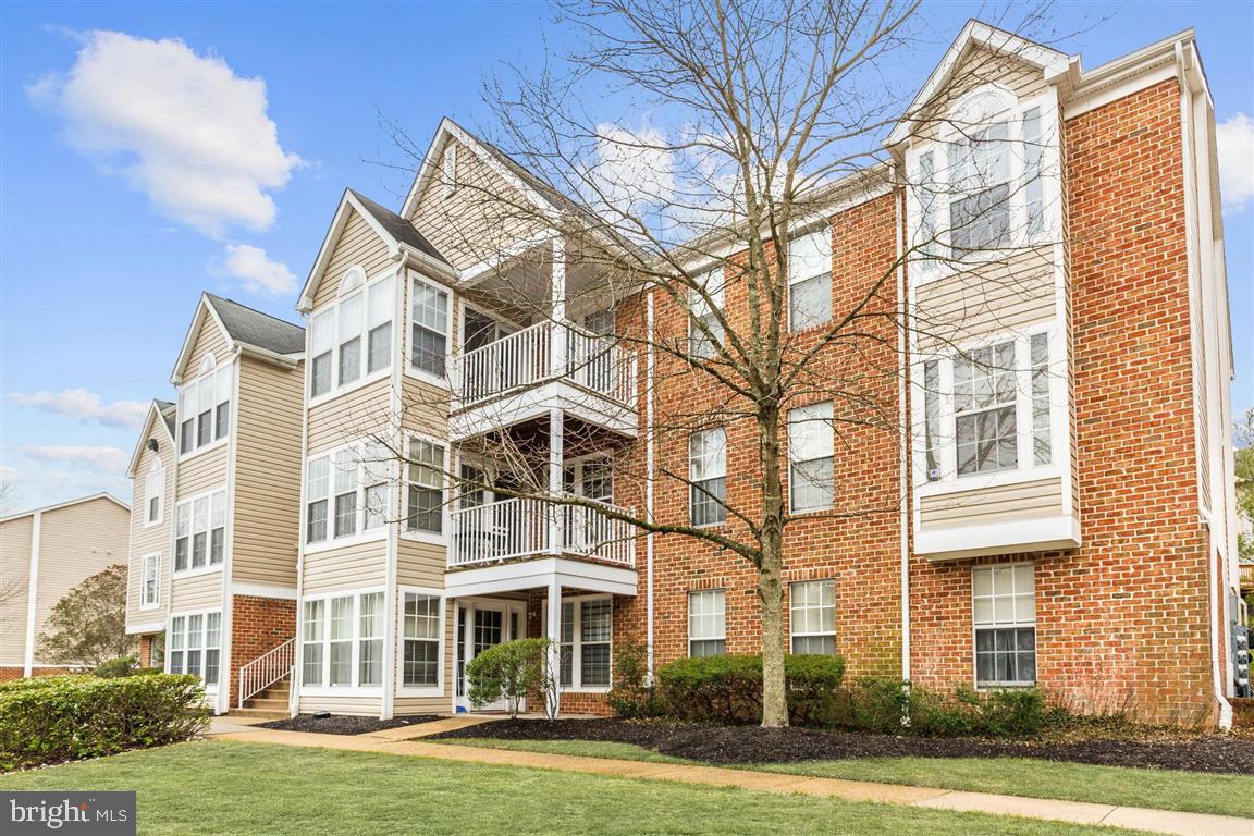 GREENSPRING EAST - Residential Lease