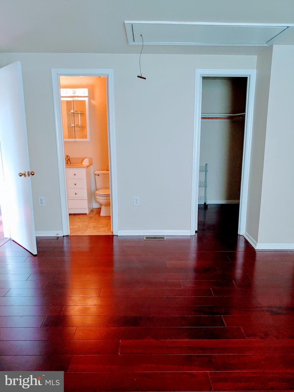 PEMBROOK VILLAGE - Residential Lease