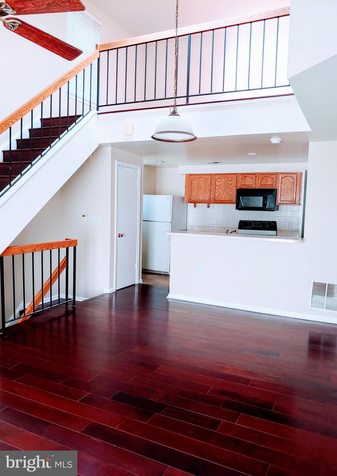 PEMBROOK VILLAGE - Residential Lease