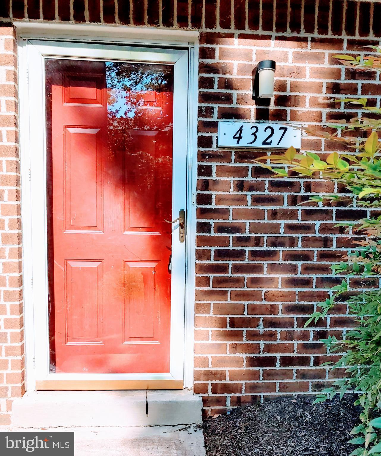 PEMBROOK VILLAGE - Residential Lease