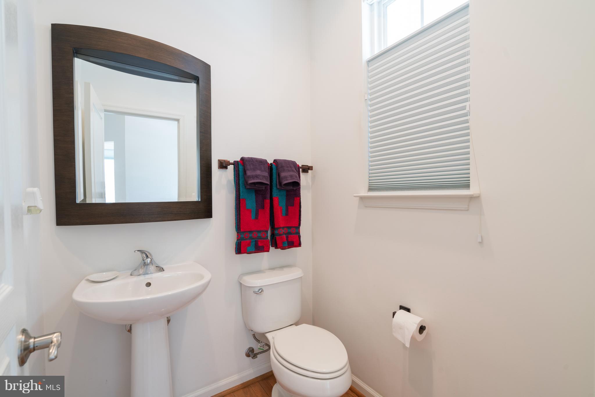 COLES RUN MANOR - Residential