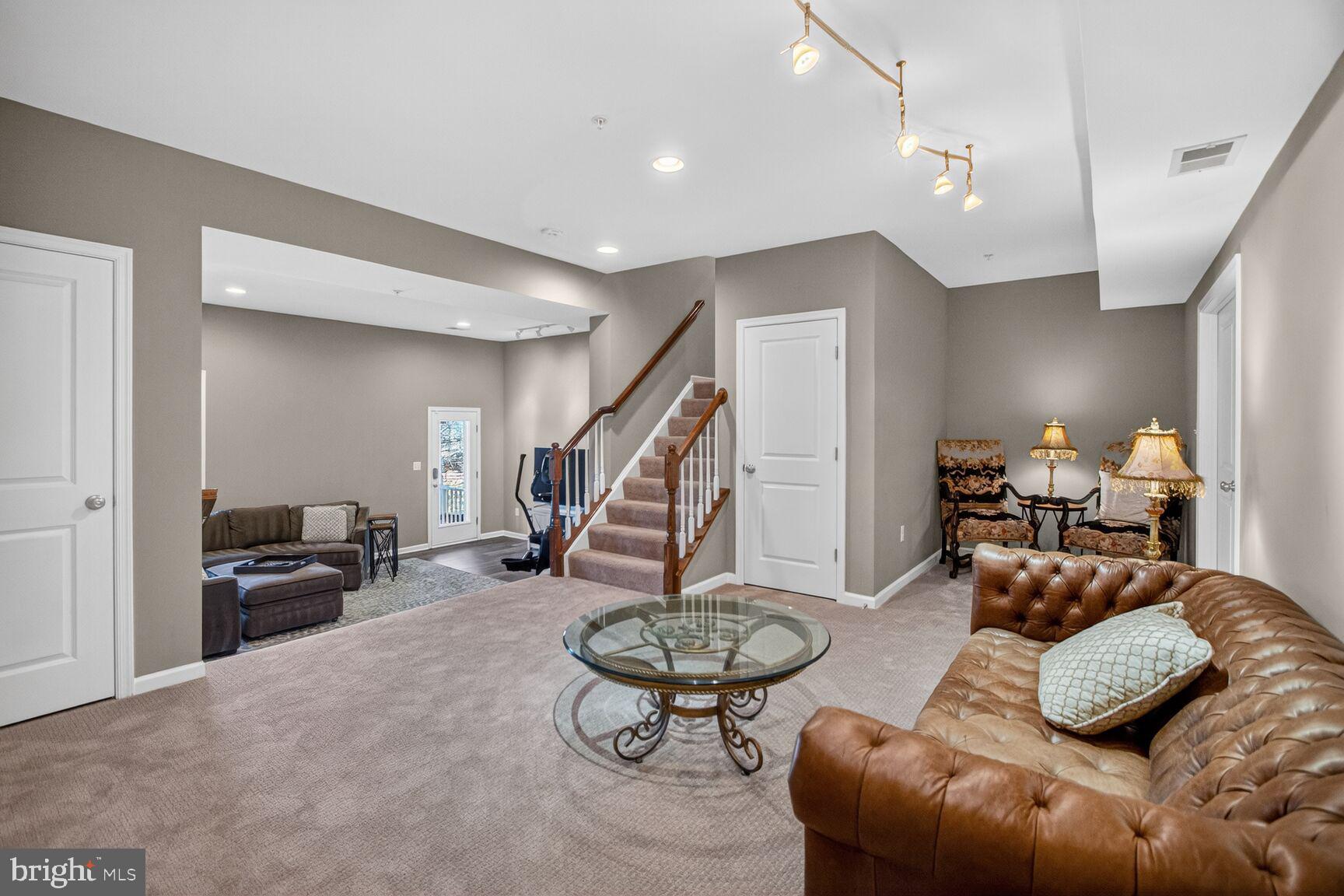 MAPLE LAWN - Residential