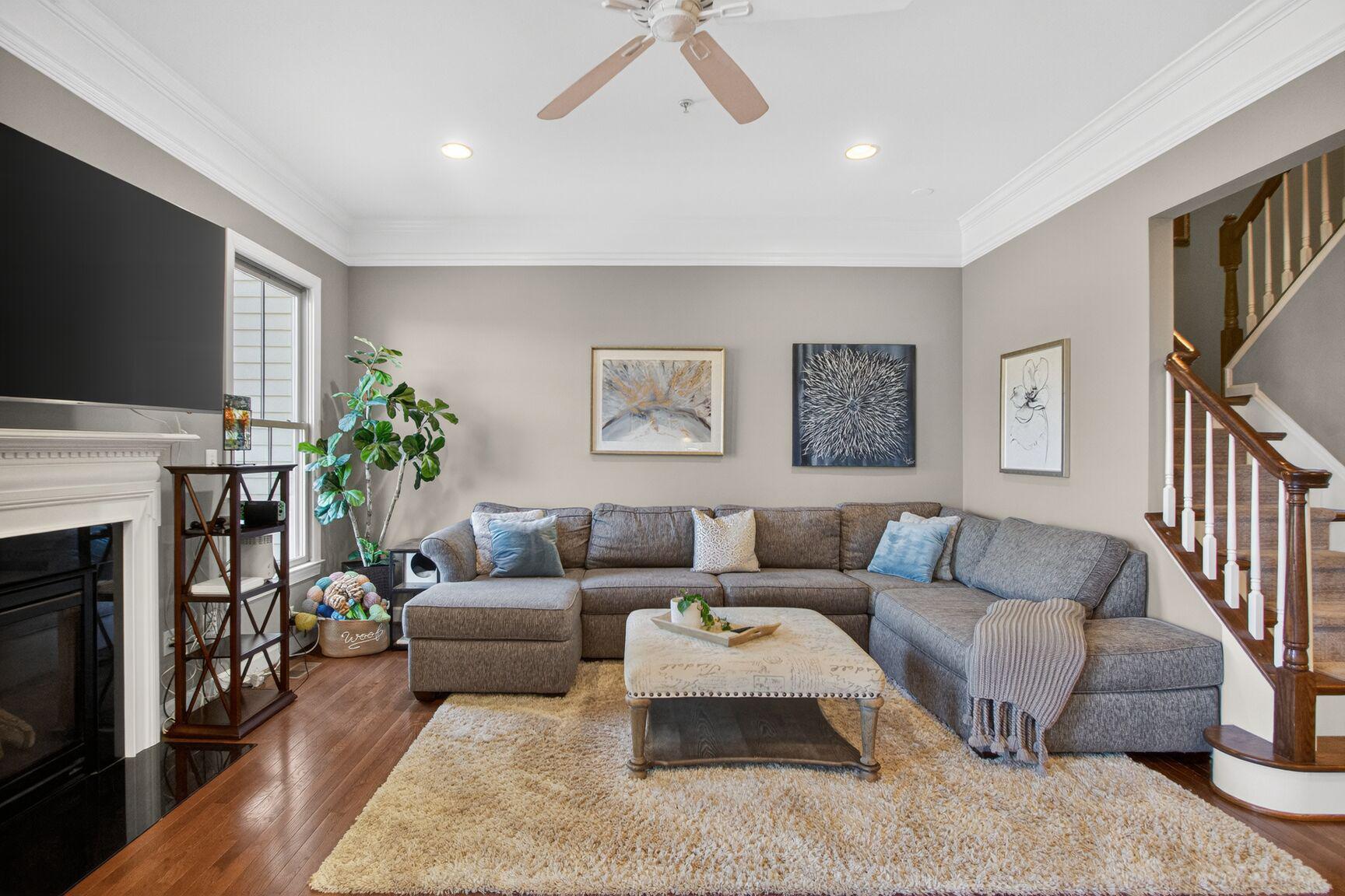 MAPLE LAWN - Residential