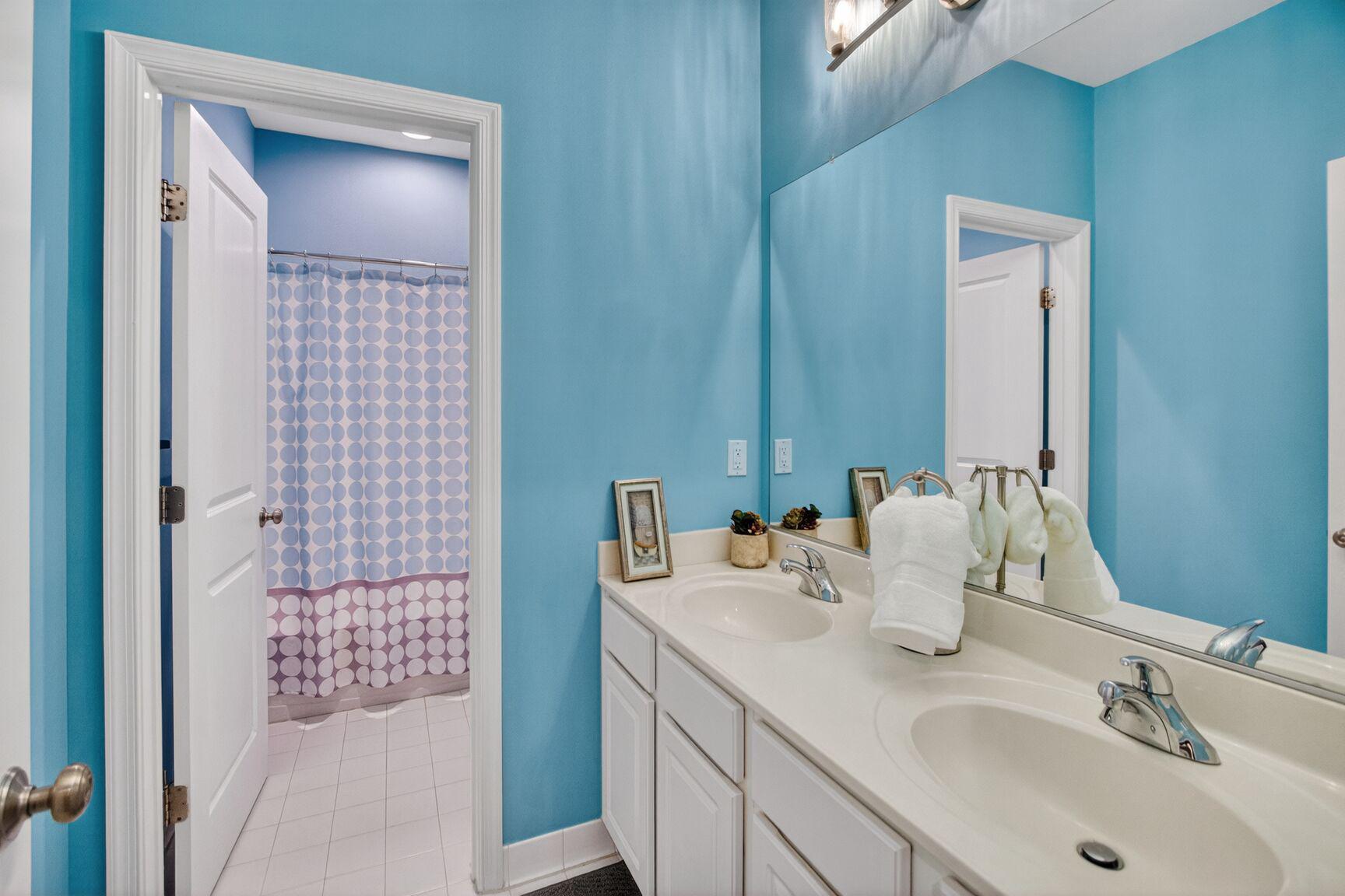 MAPLE LAWN - Residential