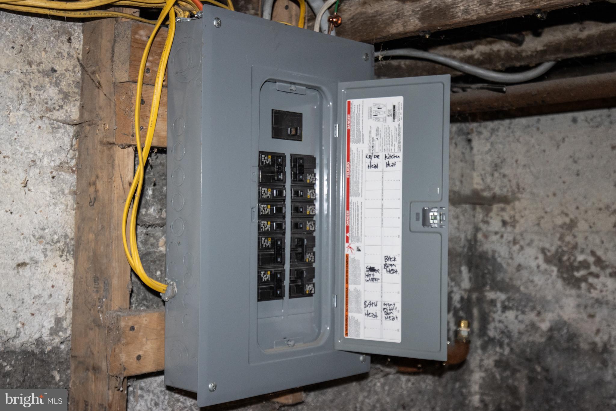 POTTSVILLE - Residential