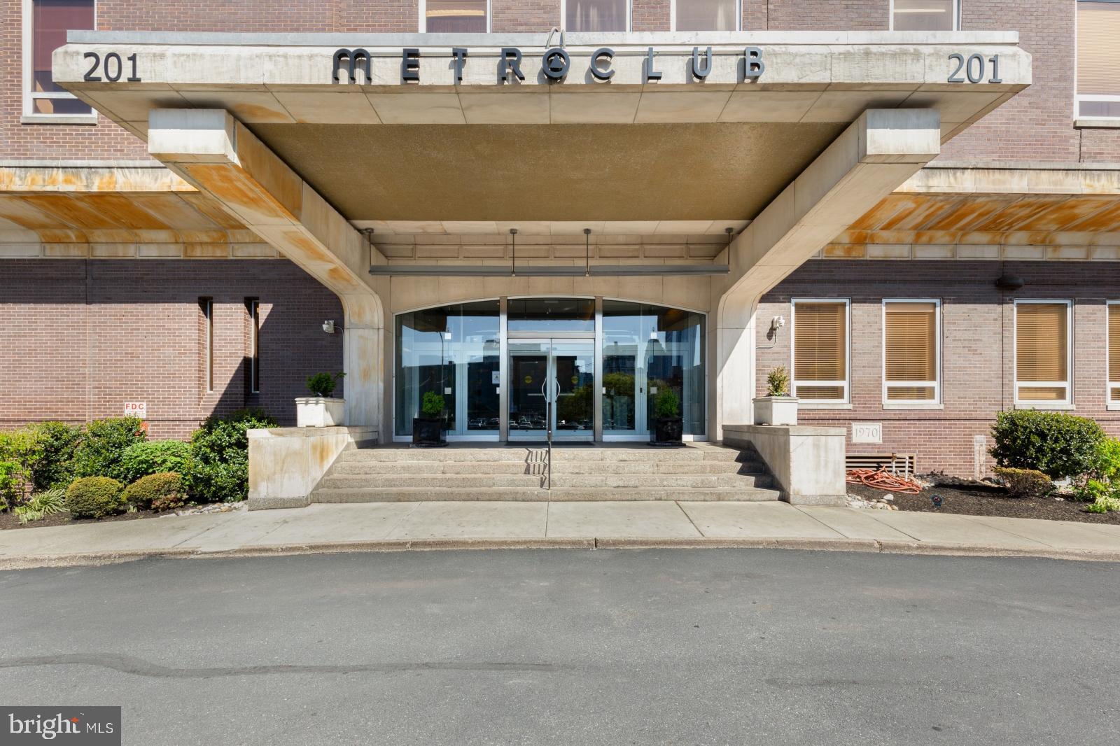 OLD CITY - Residential Lease