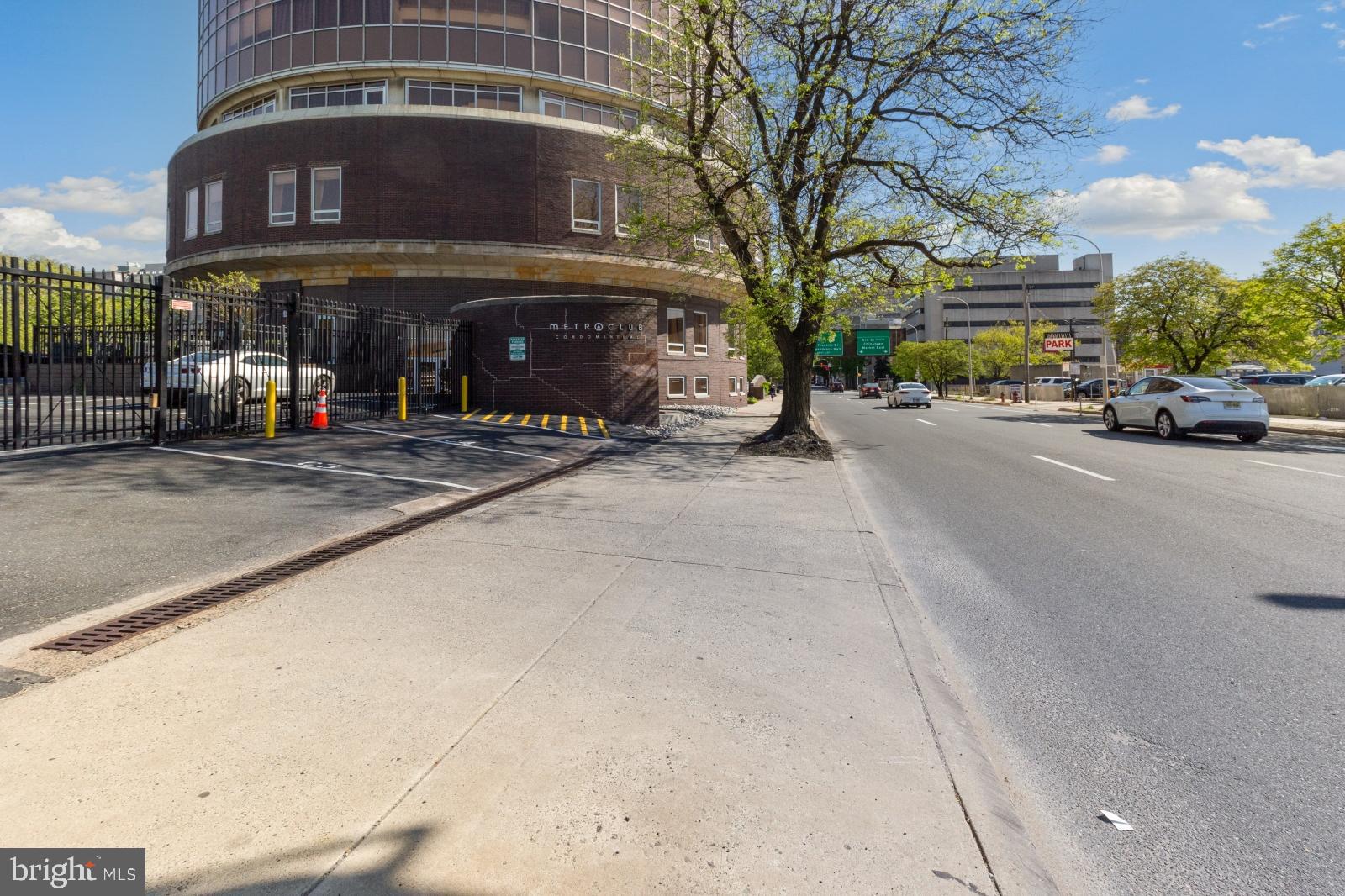 OLD CITY - Residential Lease