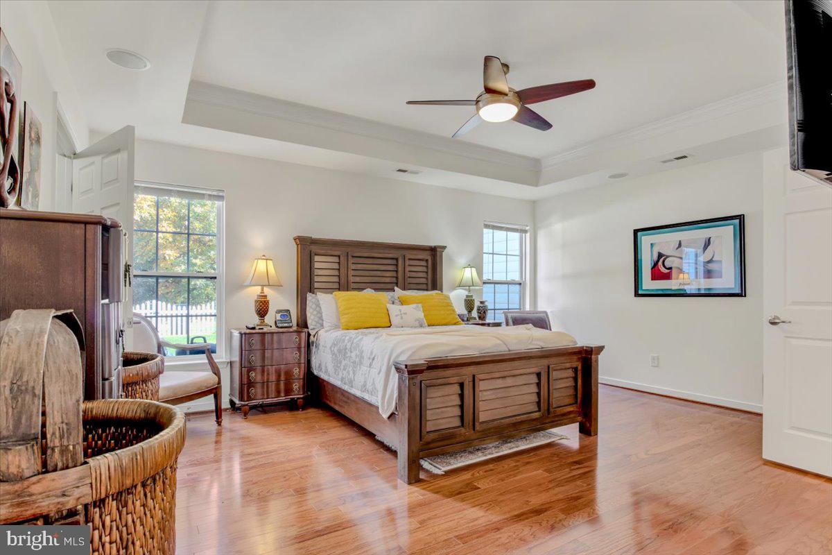 VILLAGES AT THE CROSSING - Residential