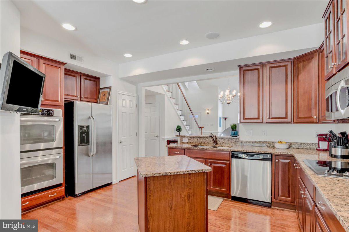 VILLAGES AT THE CROSSING - Residential