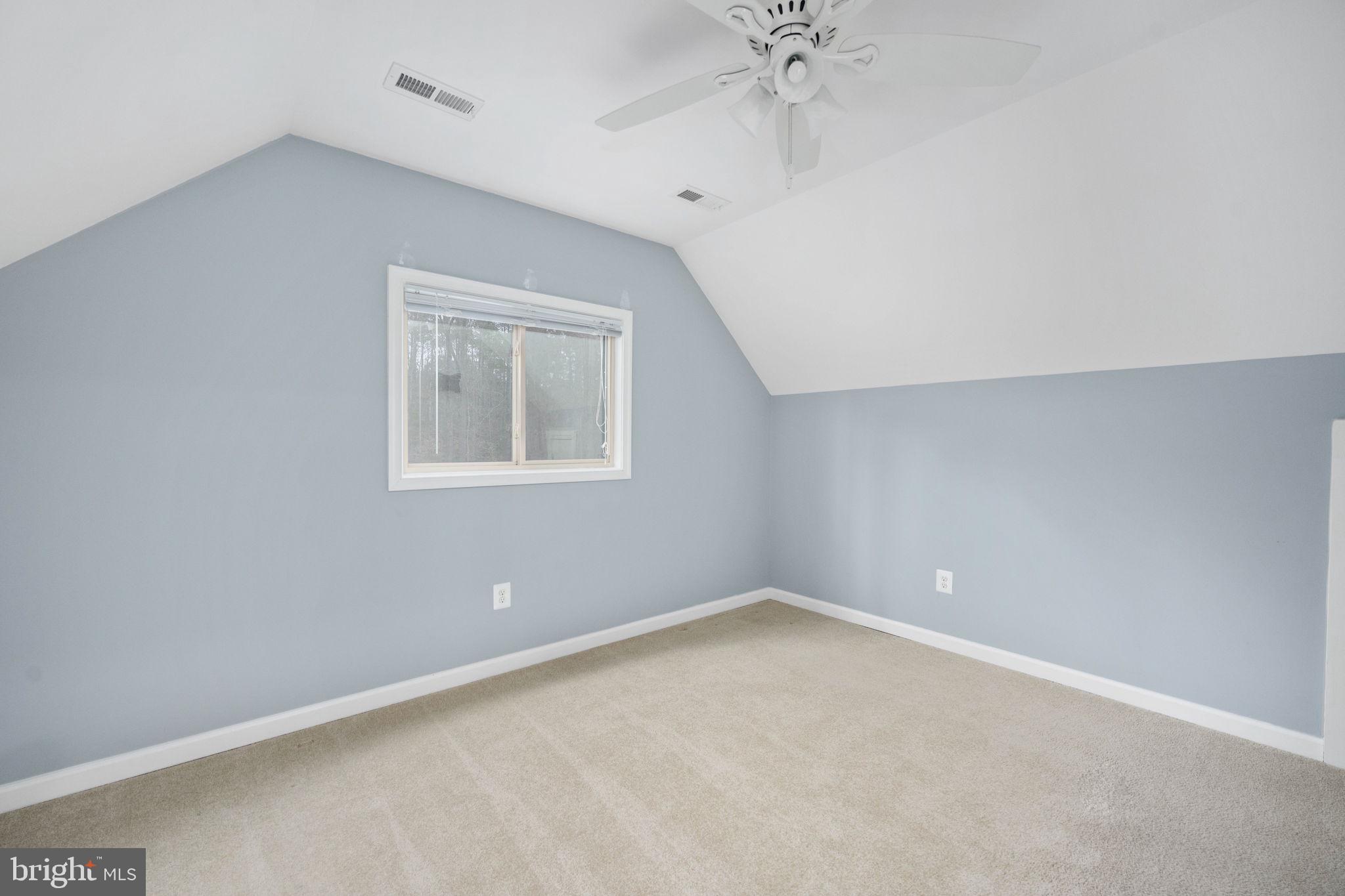 HORSESHOE COVE - Residential