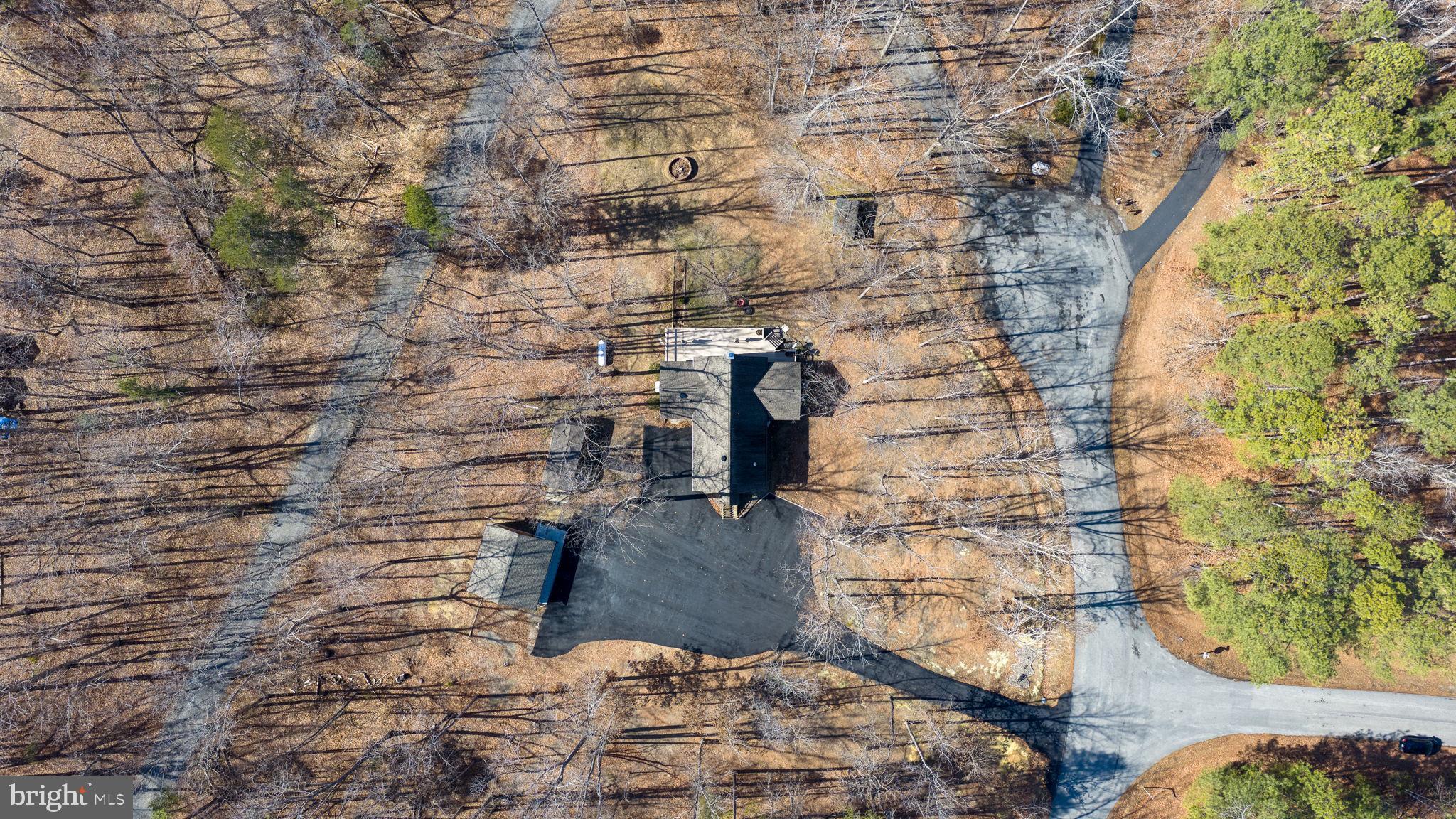 HORSESHOE COVE - Residential