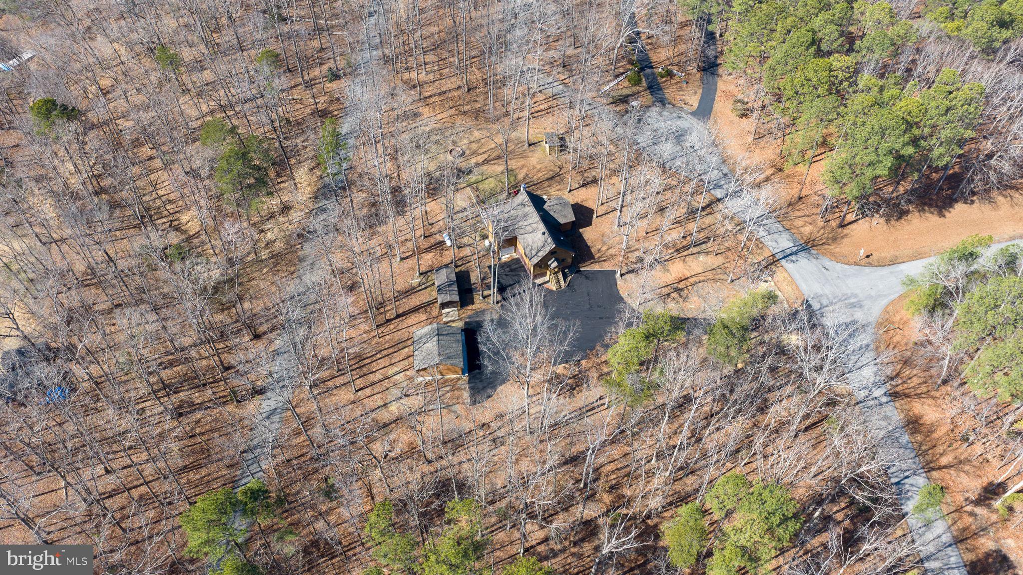 HORSESHOE COVE - Residential