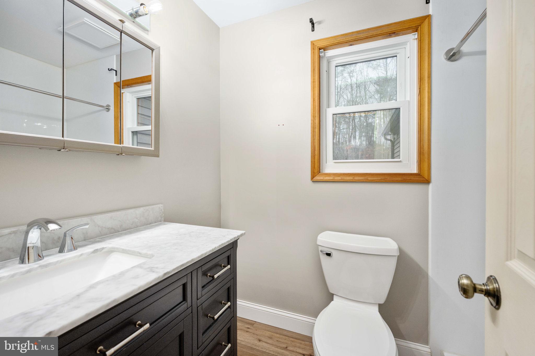 HORSESHOE COVE - Residential