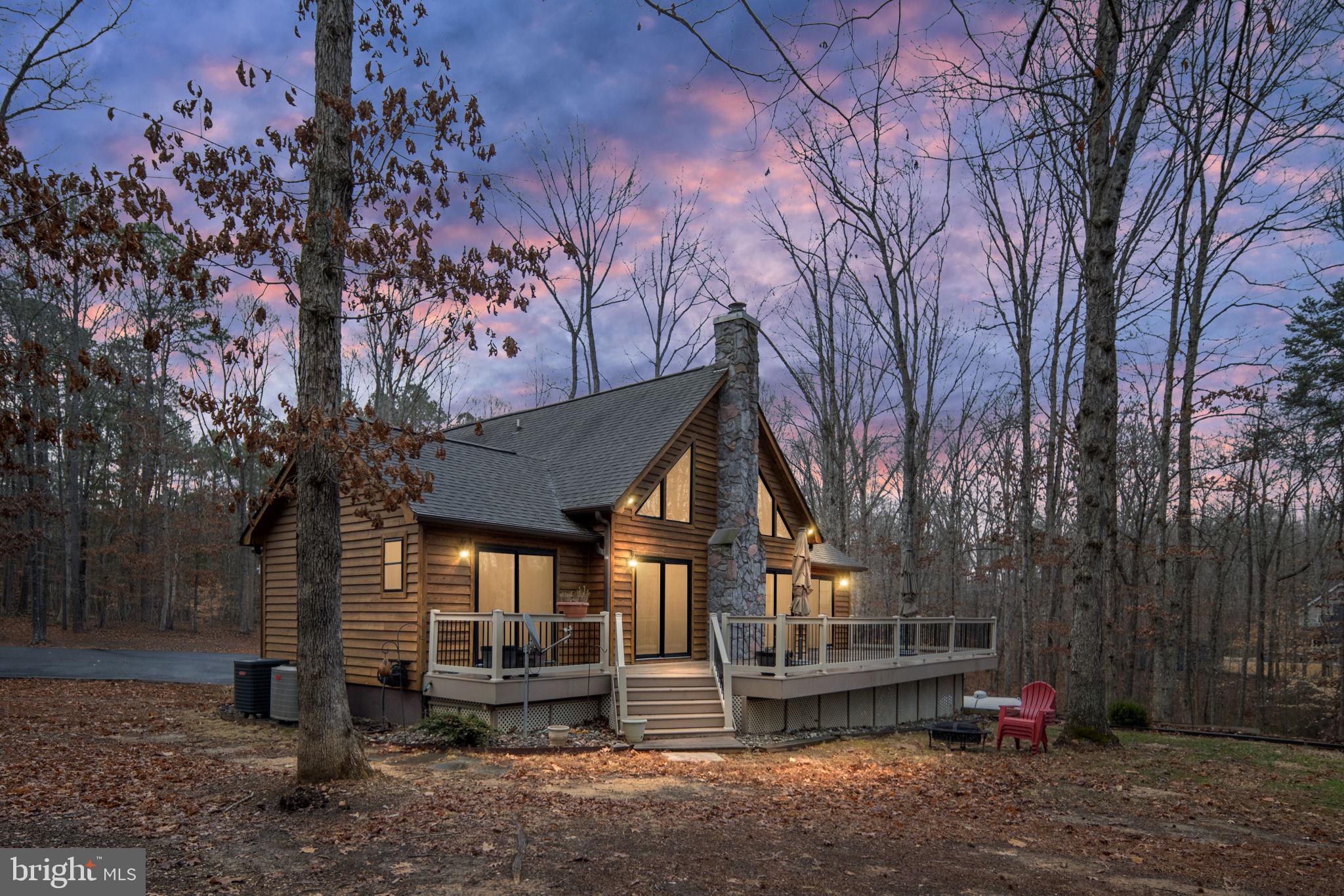 HORSESHOE COVE - Residential